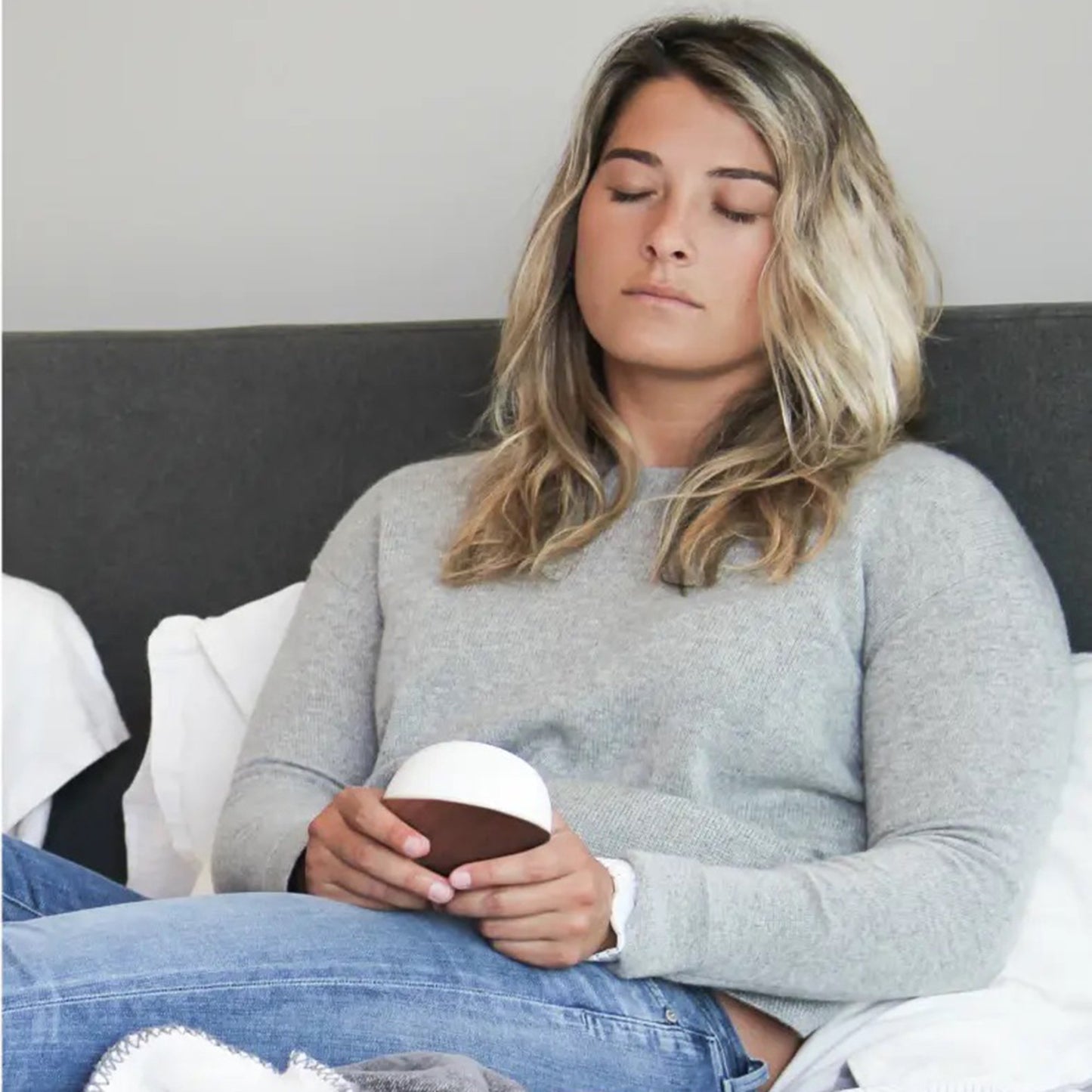 Hyperice Core Premium Bundle Meditation Training System 3-1/2 X 3-1/2 X 3-1/2 Inch (1235912_EA)