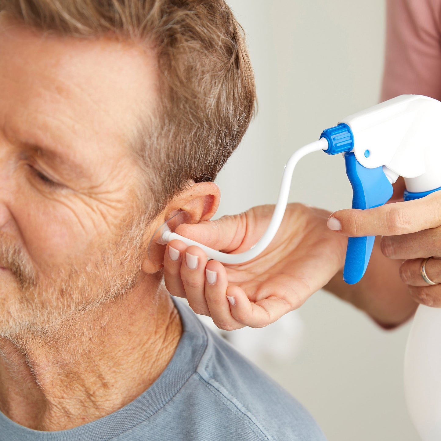 McKesson Ear Wash System Disposable Tip Blue / White (1068695_BG)