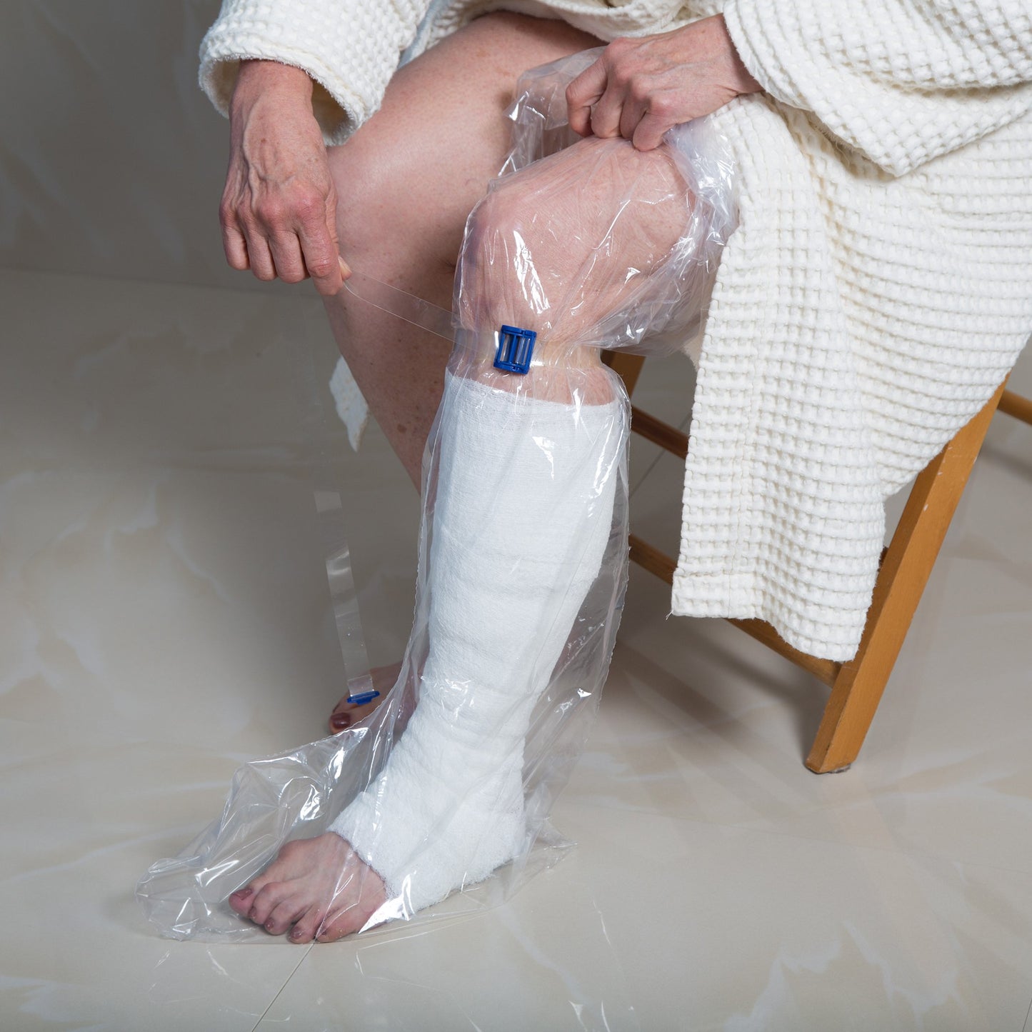 AquaGuard Boot® Shower Sleeve IV Site Barrier Protector 43 Inch Length NonSterile (1145174_BG)