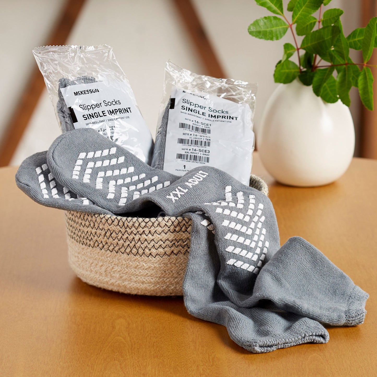 McKesson Slipper Socks Unisex Adult 2X-Large Single Tread Single Patient Use Gray (1038461_PR)