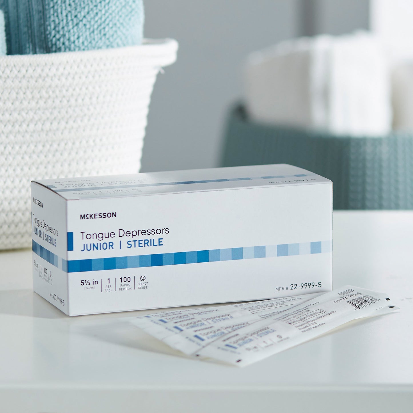 McKesson Tongue Depressor 5-1/2 Inch Length Wood Junior (854424_BX)