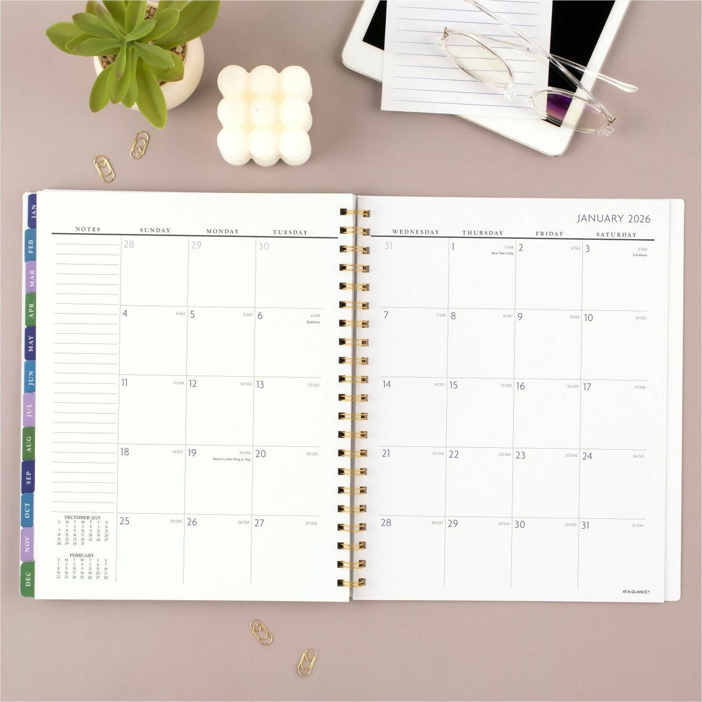 at-a-glance-badge-floral-weekly-monthly-planner-13-month-january-january-8-1-2-x-11-aag1722f905_15