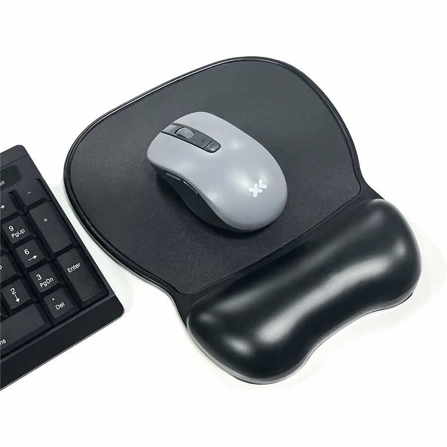 compucessory-soft-skin-gel-wrist-rest-mouse-pad-1-x-8-50-x-9-50-dimension-black-ccs23729_4