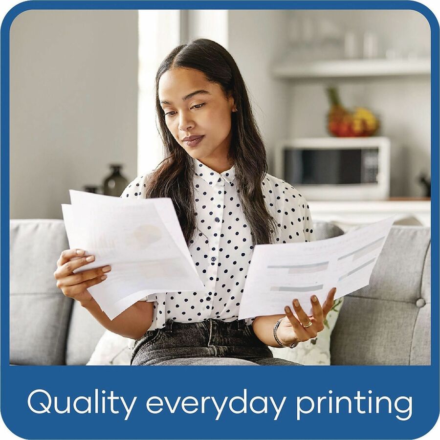 Universal Recycled Copy Paper, White, Smooth, Acid-free, Smudge Resistant, 40/Pallet (UNV20030PL)