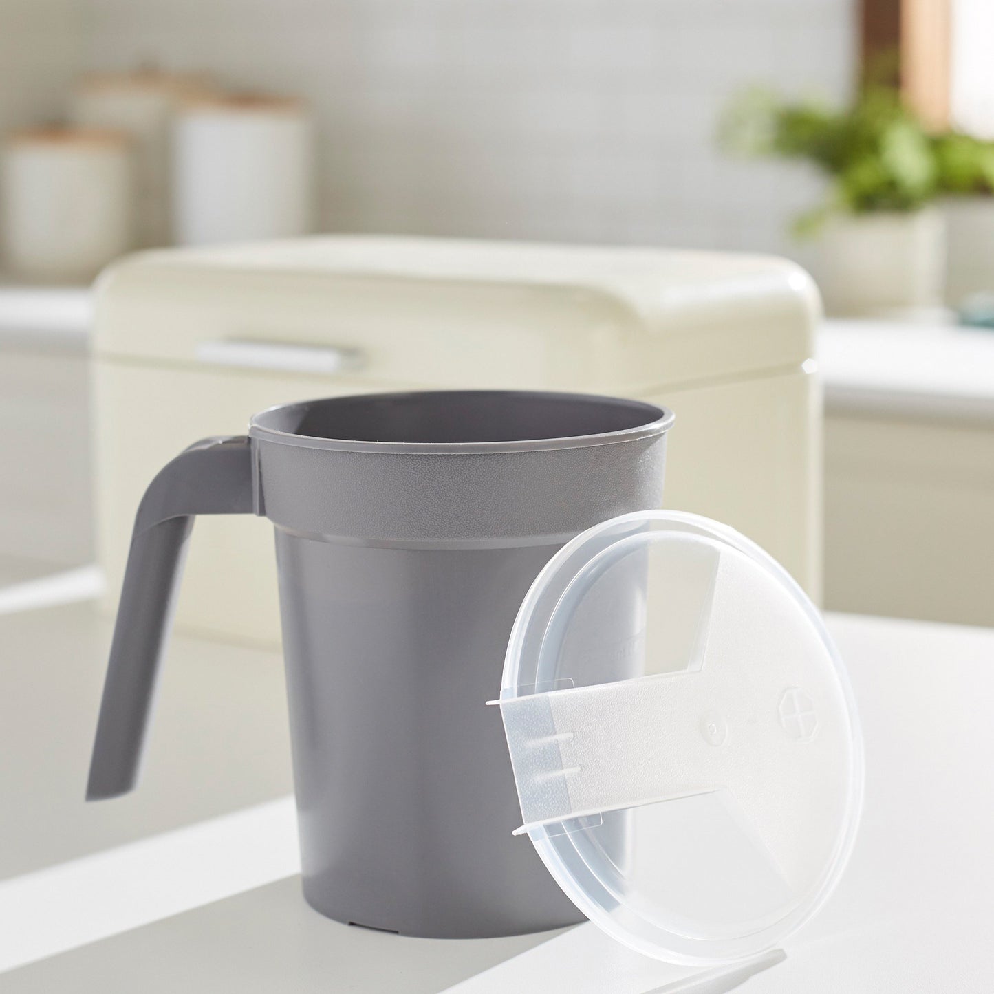 Mckesson Pitcher Cold 32 oz. Graphite (1028134_CS)