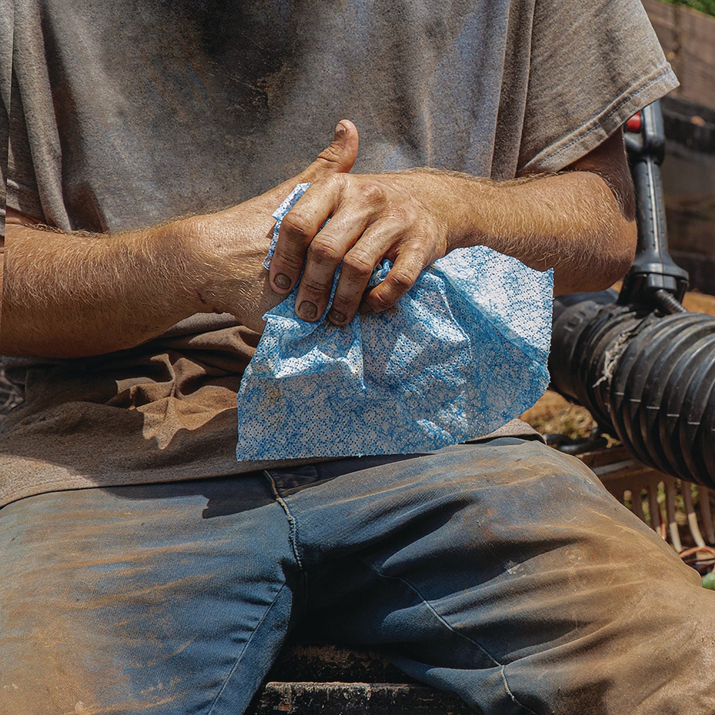 itw-dymon-hand-cleaner-towels-num-itw42272ea_6