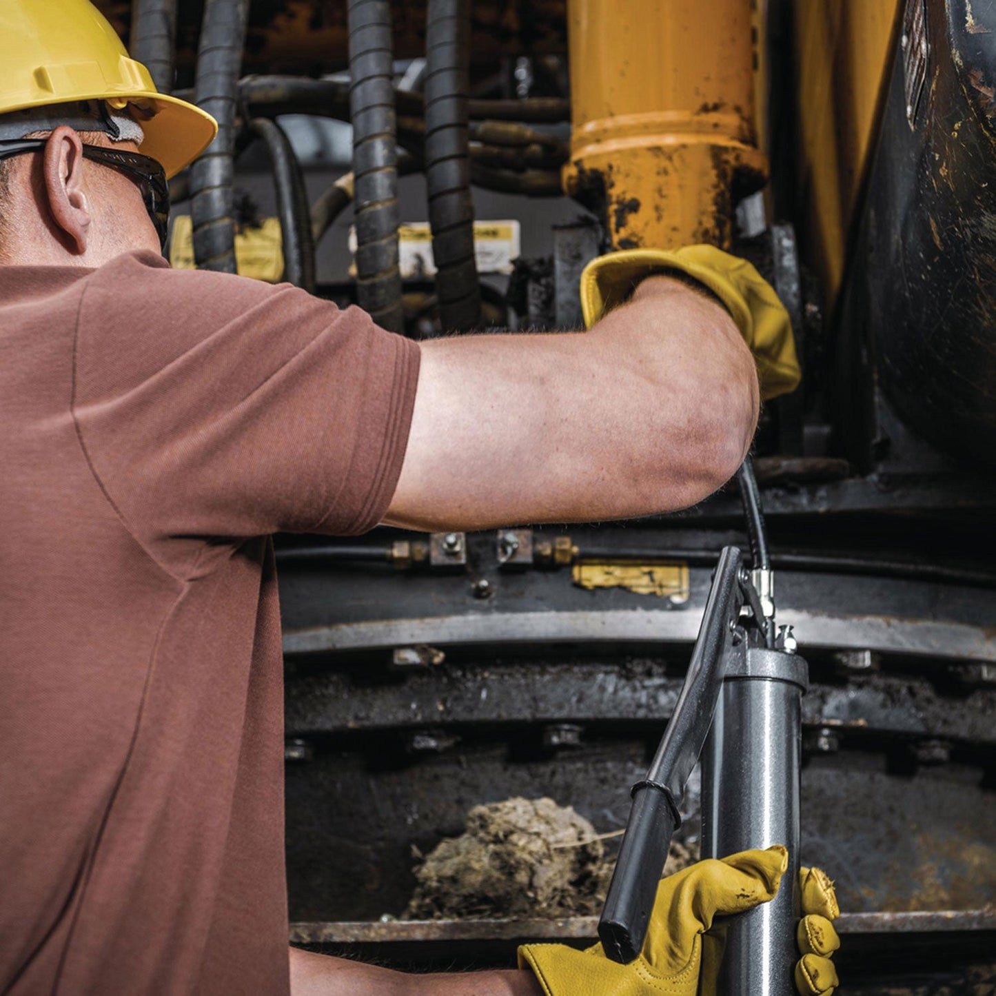 misty-nlgi-2-red-grease-120-lb-drum-amr1003045_4