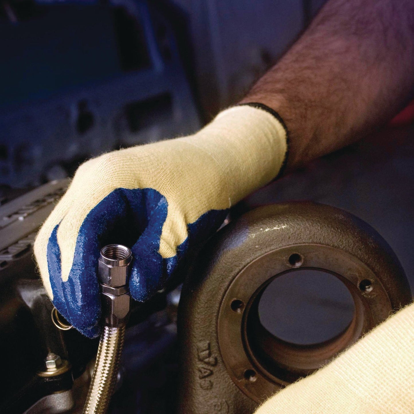 kleenguard-g60-nitrile-coated-cut-resistant-gloves-large-size-9-blue-yellow-12-pairs-pack-kcc98232_5