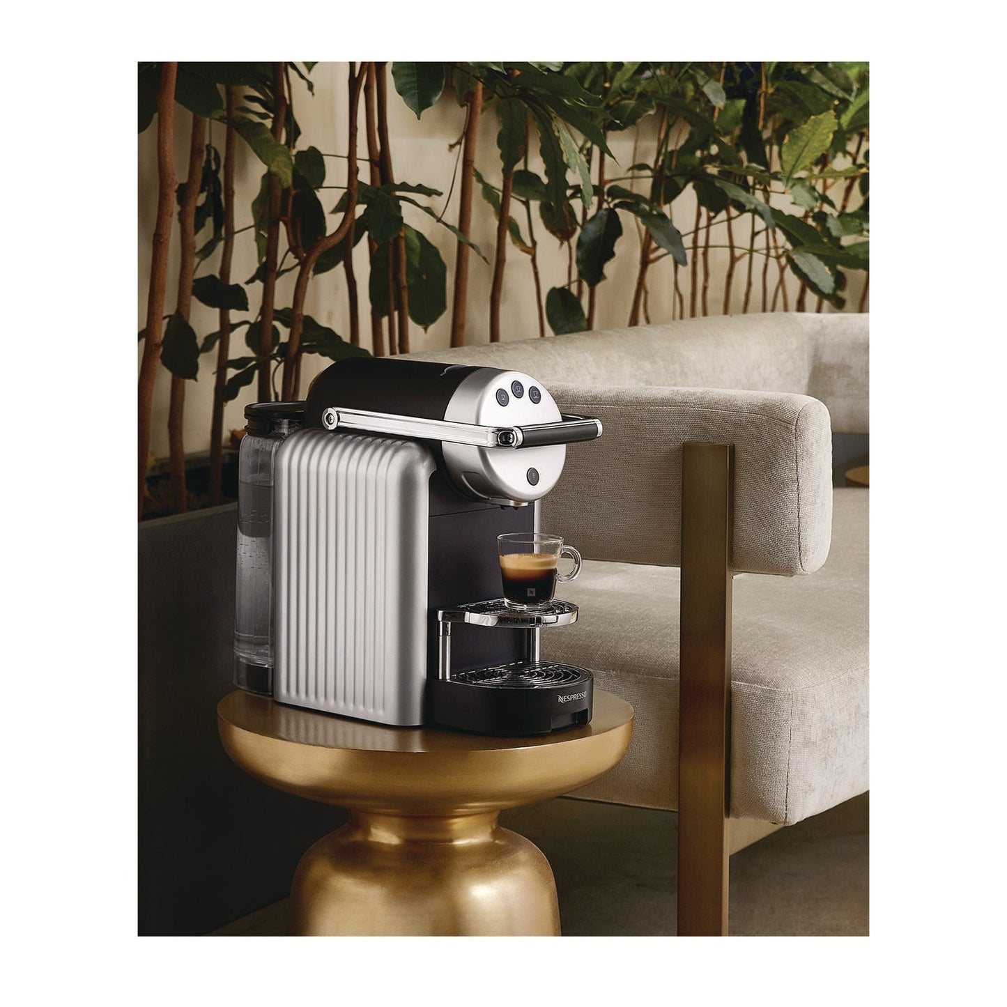 nespresso-r-professional-zenius-espresso-machine-silver-black-neozn100nsf2_2