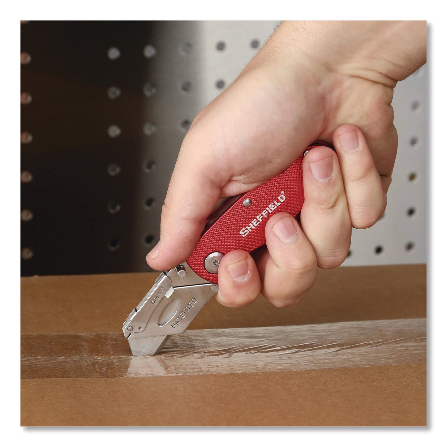 sheffield-quick-change-lock-back-utility-knife-1-25-blade-3-5-aluminum-handle-red-gns12614_6