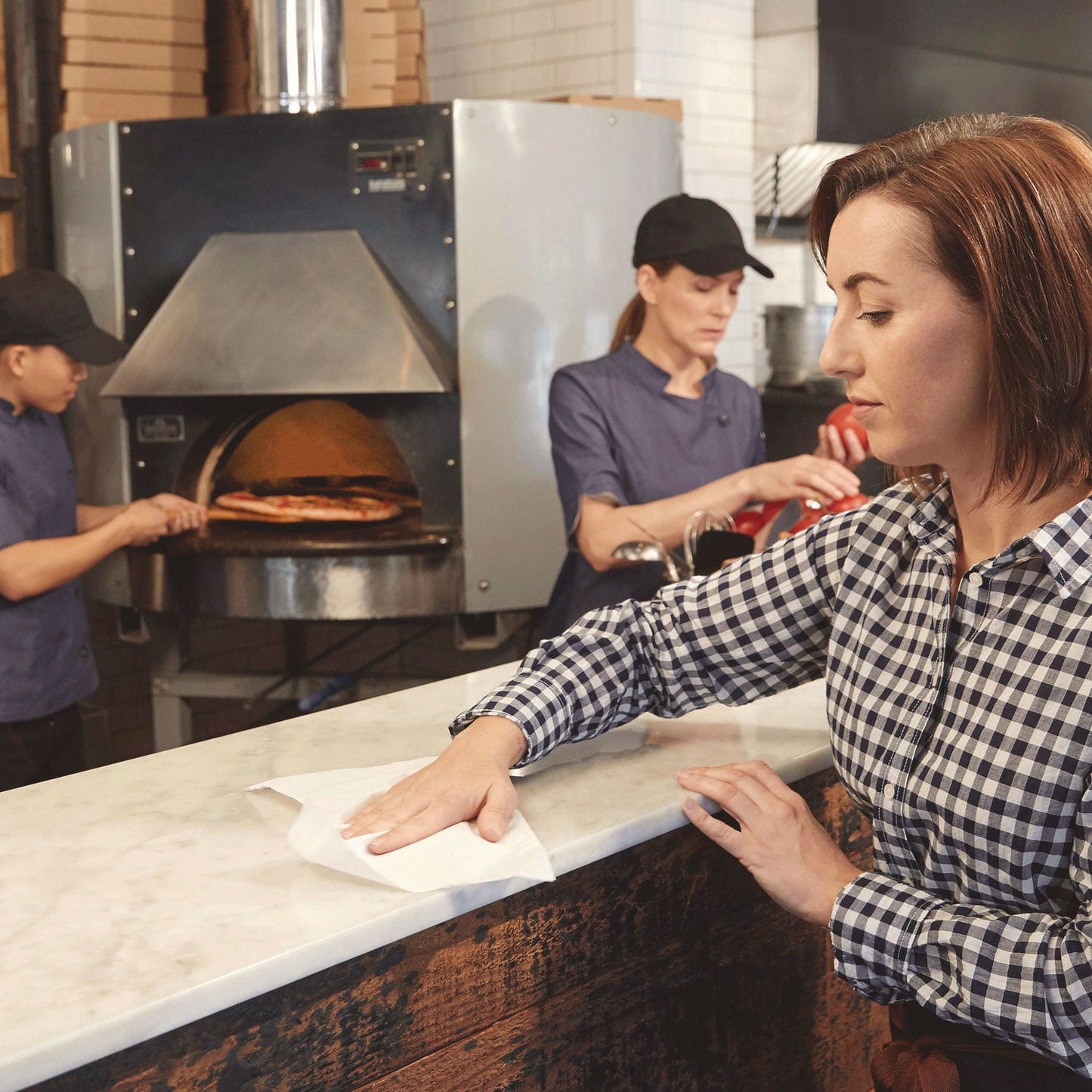 tork-foodservice-cleaning-towel-1-ply-5-x-10-75-white-150-sheets-carton-trk192197_7