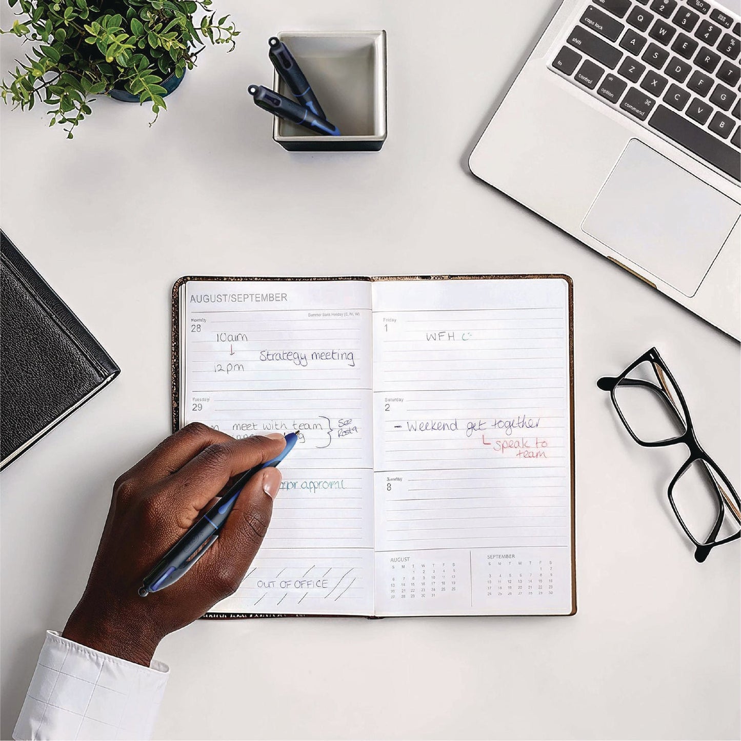 bic-r-4-color-smooth-multi-color-ballpoint-pen-retractable-medium-1-mm-black-blue-green-red-ink-black-blue-barrel-12-pack-bicmms11aast_7