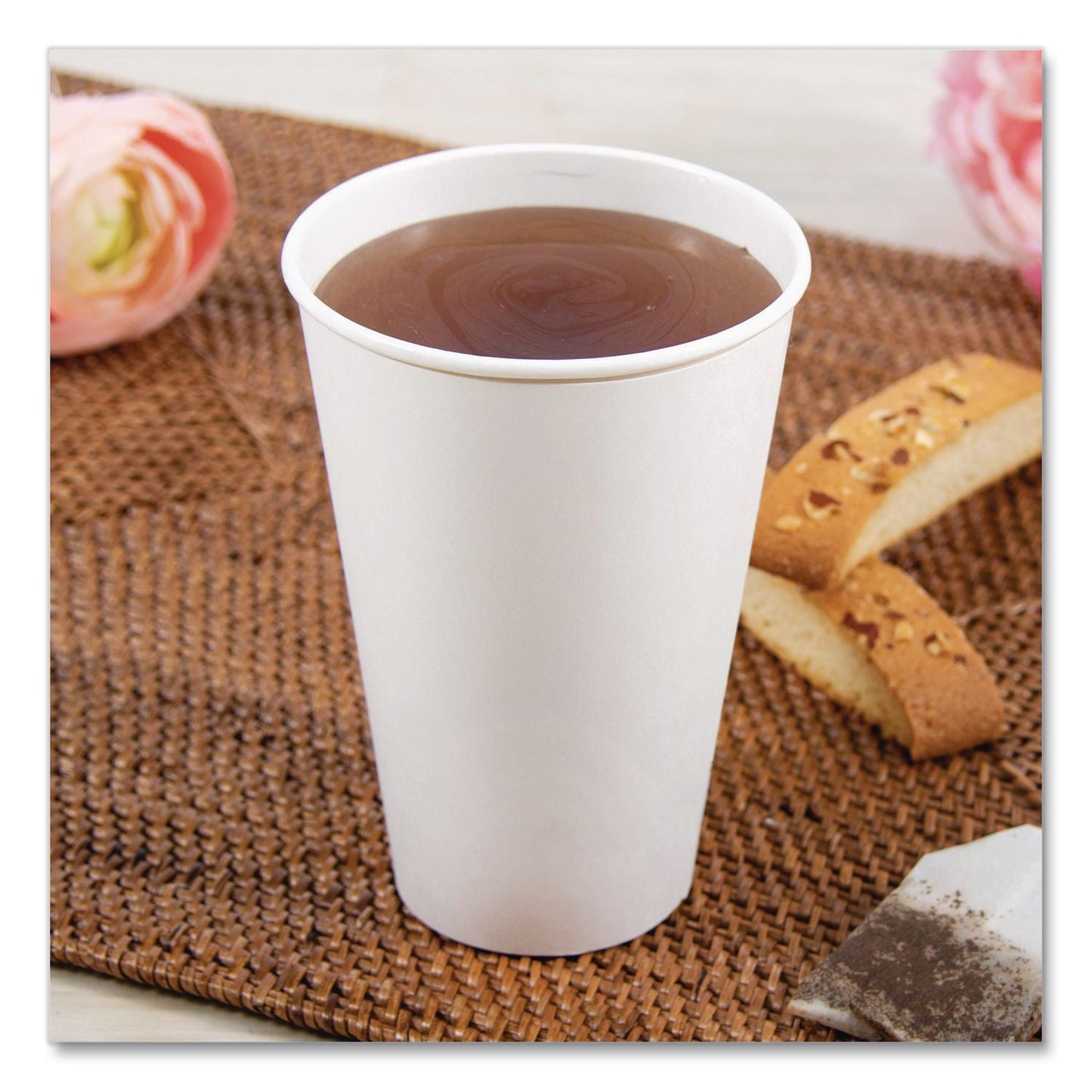 solo®-thermoguard-insulated-paper-hot-cups-16-oz-white-sustainable-forest-design-30-pack-sccdwtg16wpk_3