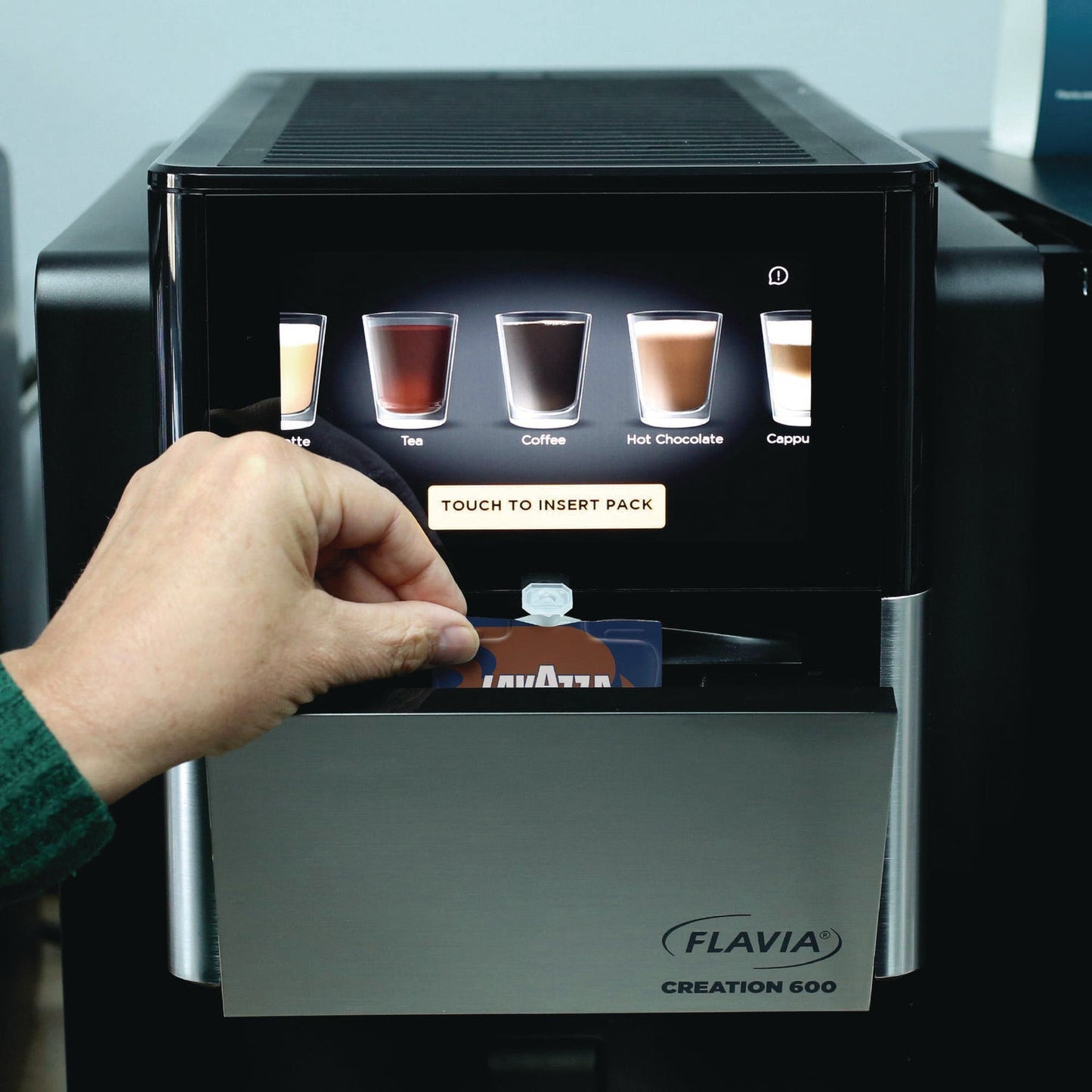 flavia-r-lavazza-mocha-latte-mocha-0-5-oz-pouch-72-carton-lav48690_9