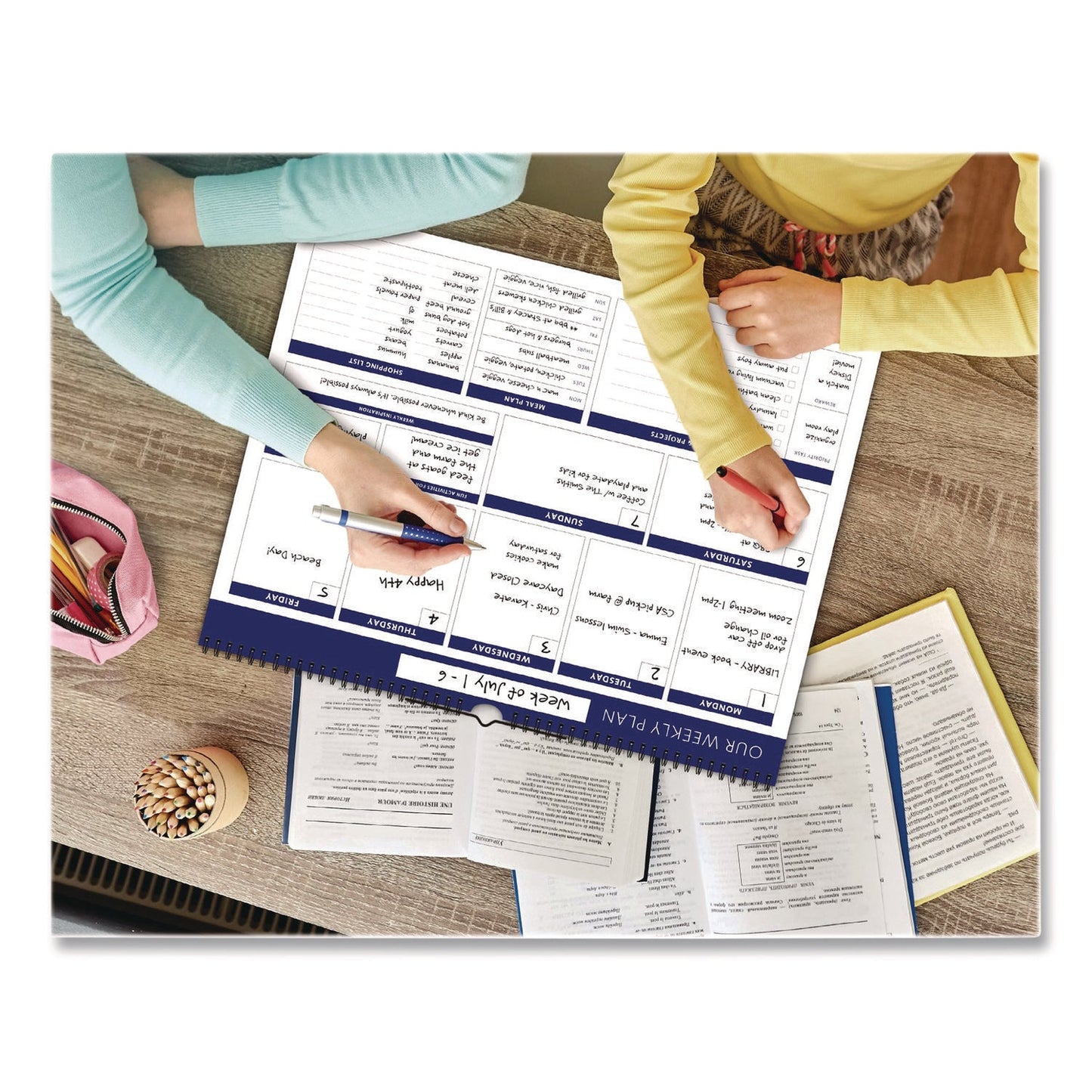 global-printed-products-weekly-family-planner-17-x-13-white-blue-sheets-52-weeks-undated-gpuspls0079_5