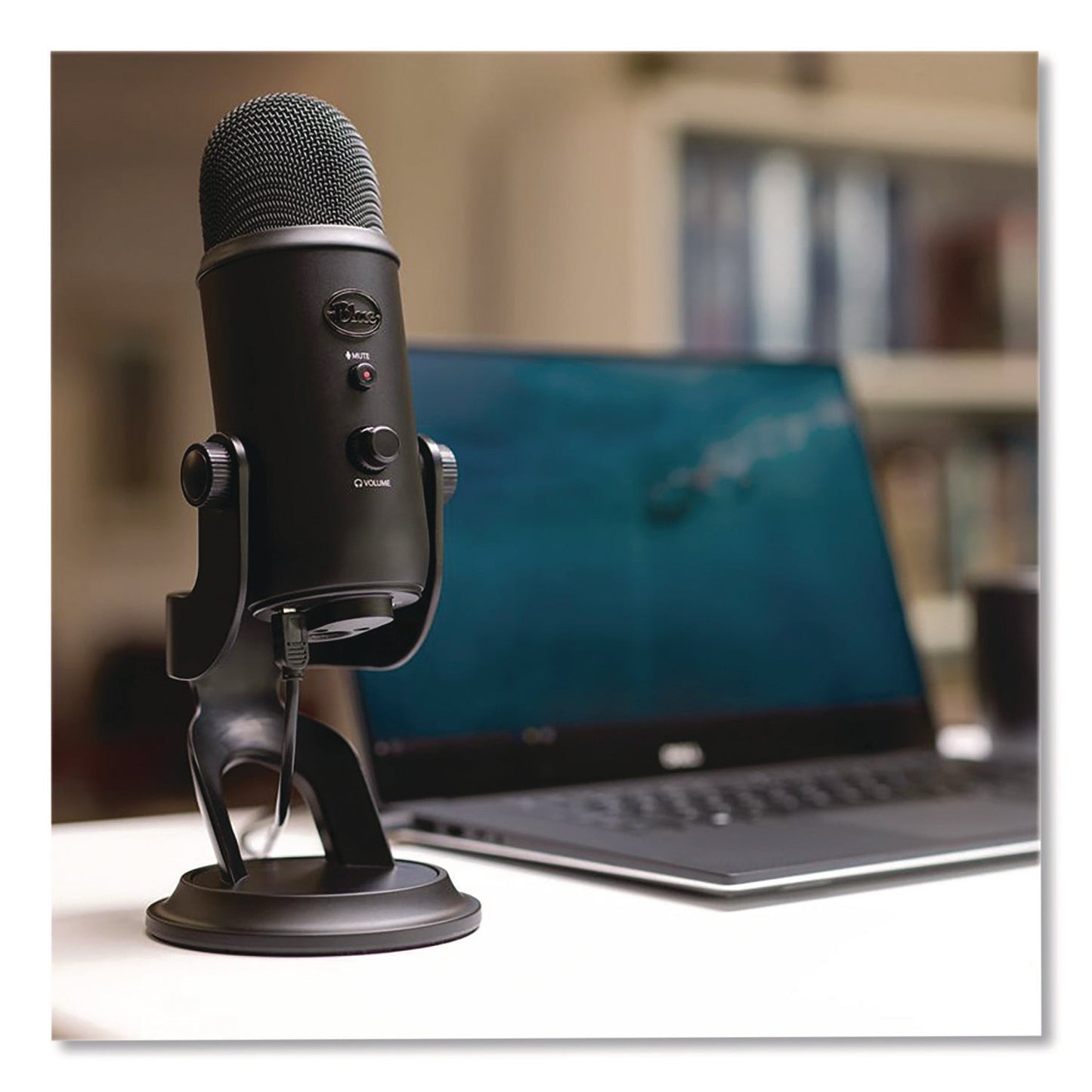 blue-microphones-yeti-professional-usb-microphone-black-log2758182_7
