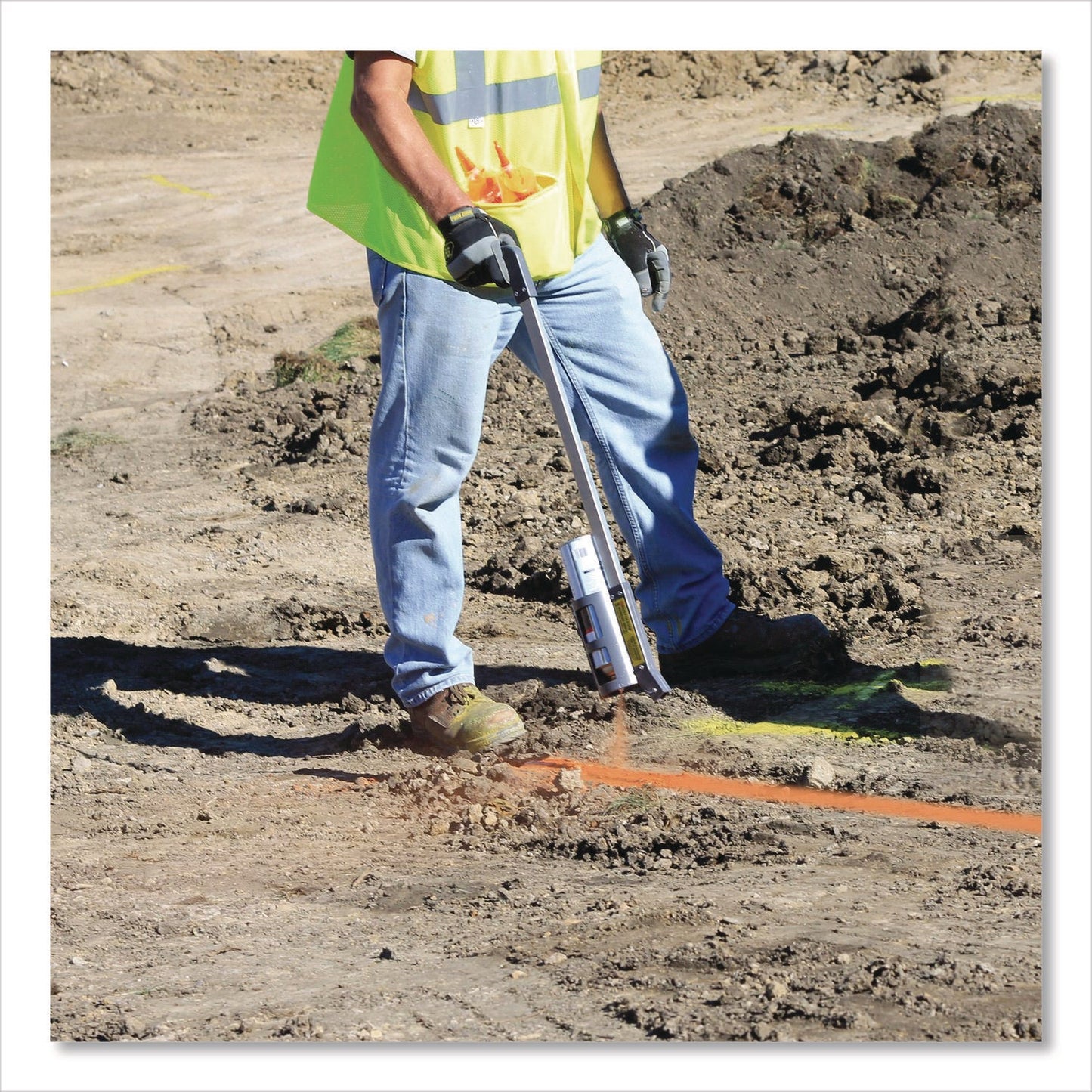 rust-oleum-r-industrial-choice-m1400-system-water-based-construction-marking-paint-flat-caution-blue-17-oz-aerosol-can-12-carton-rst264694ct_4