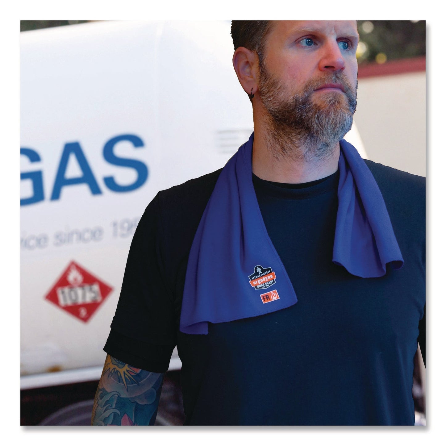 ergodyne®-chill-its-6606fr-fr-cooling-towel-modacrylic-knit-one-size-fits-most-blue-ego12437_4