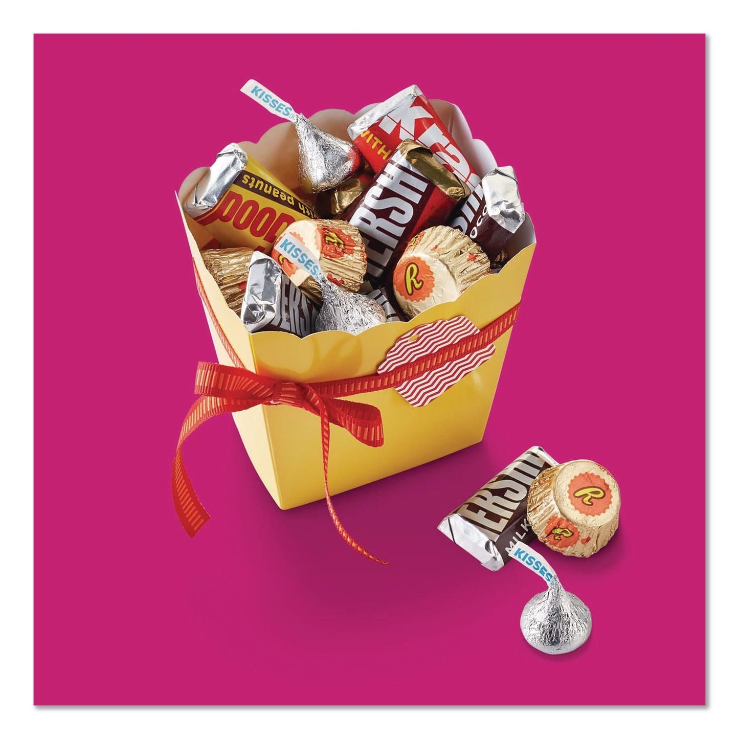 hershey®s-milk-chocolate-candy-mini-assortment-32-9-oz-bag-122-individually-wrapped-chocolates-grr22002588_6