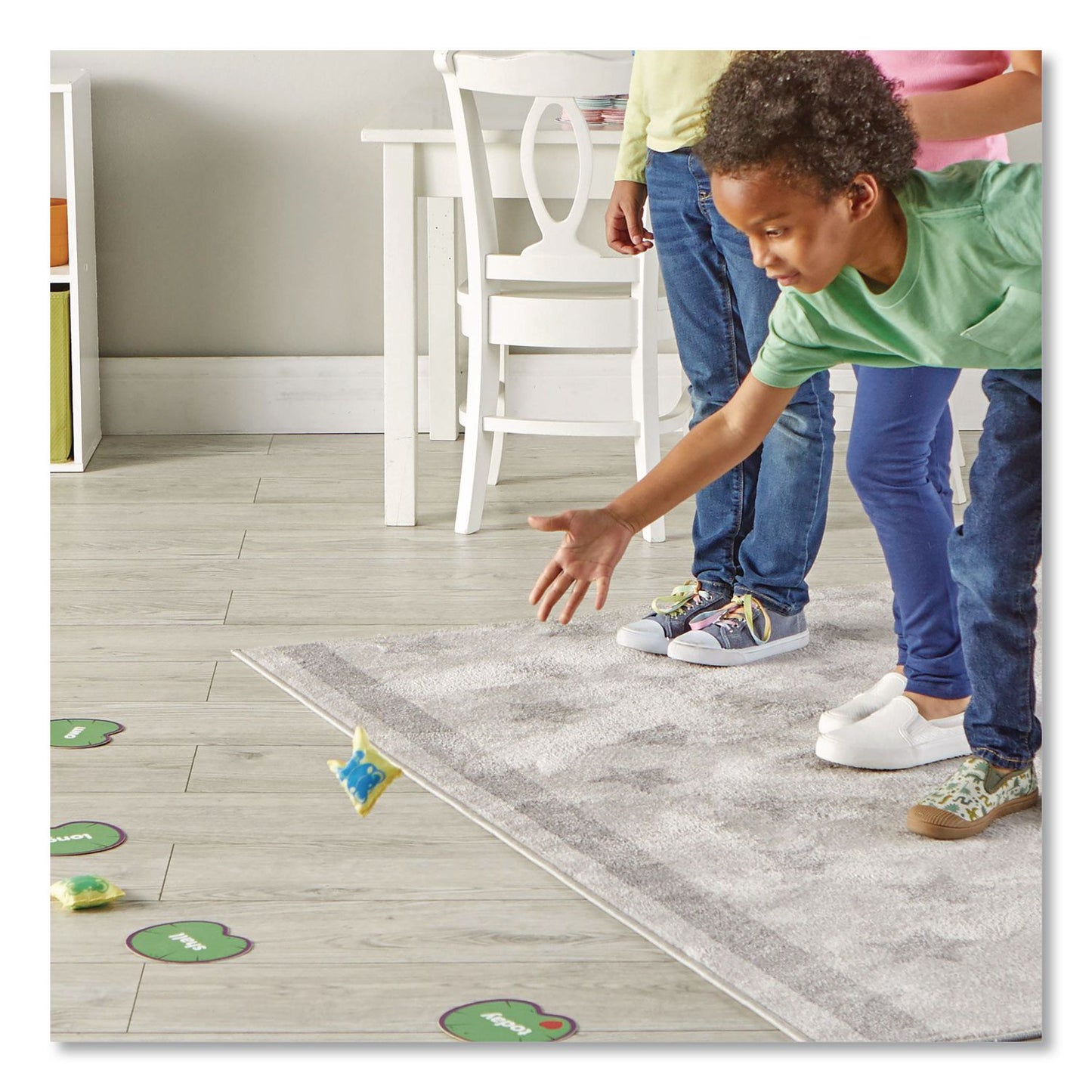 Learning Resources® Sight Word Toss, 1 to 6 Players, Grades 1 to 3, 220 Pieces (LRNLER4698)