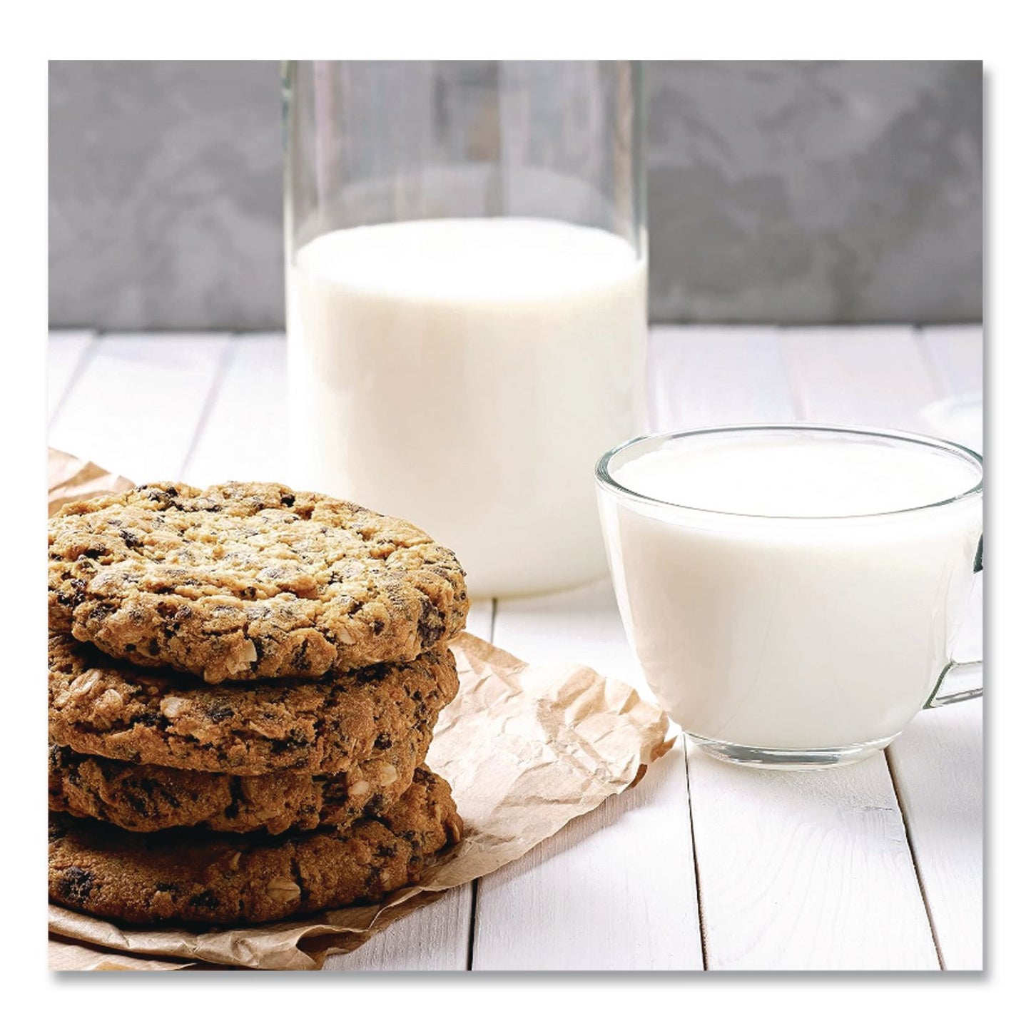 Natrel® 2% Milk, 32 oz, 12/Carton (AGOPAU93048)