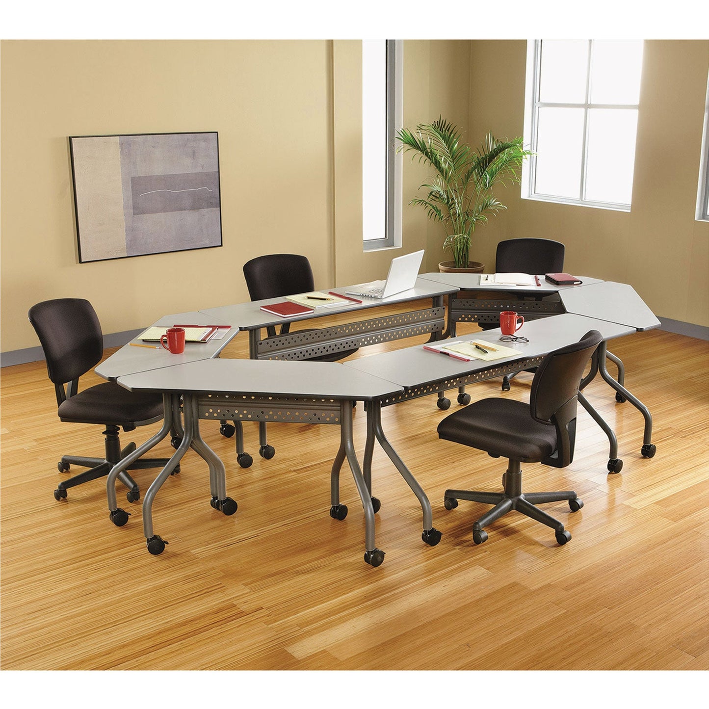 iceberg-officeworks-mobile-training-table-num-ice68057_3