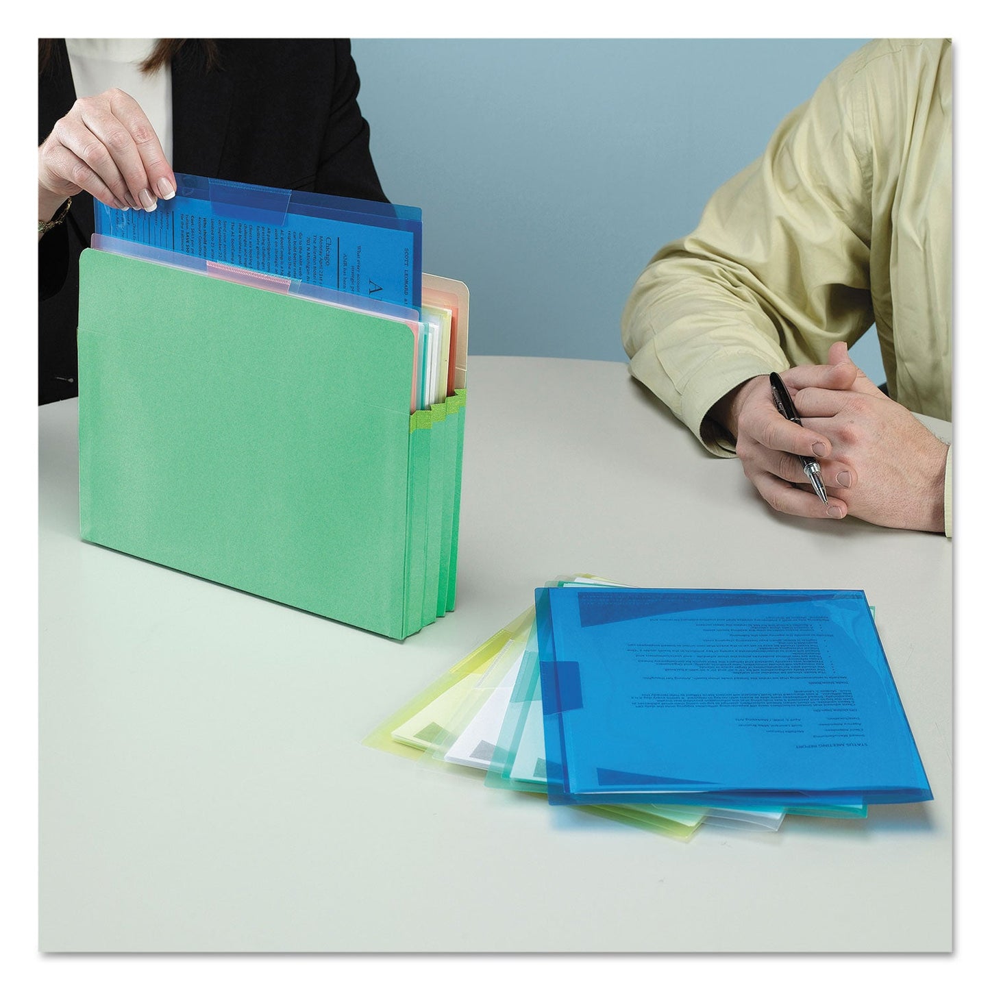 smead-organized-up-translucent-poly-project-jacket-num-smd85750_6