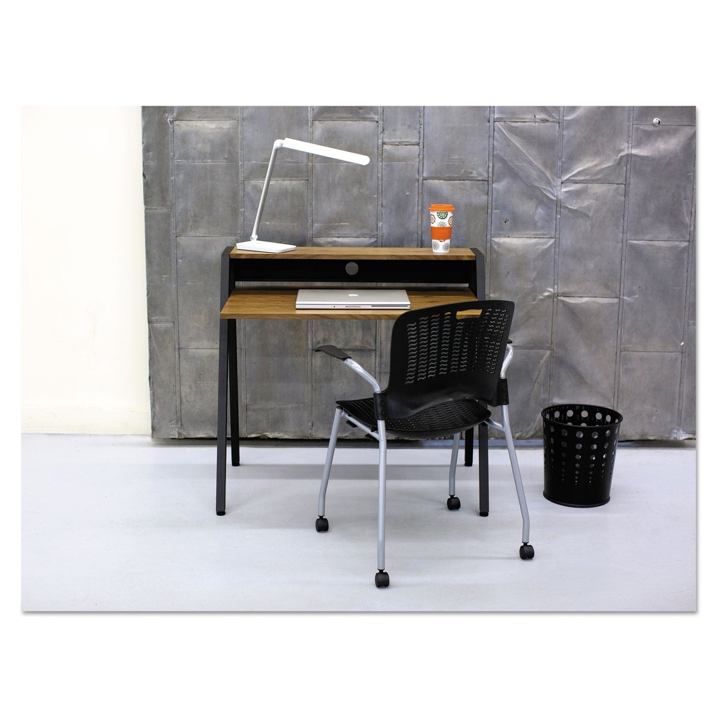 safco-bubble-wastebasket-num-saf9740bl_5