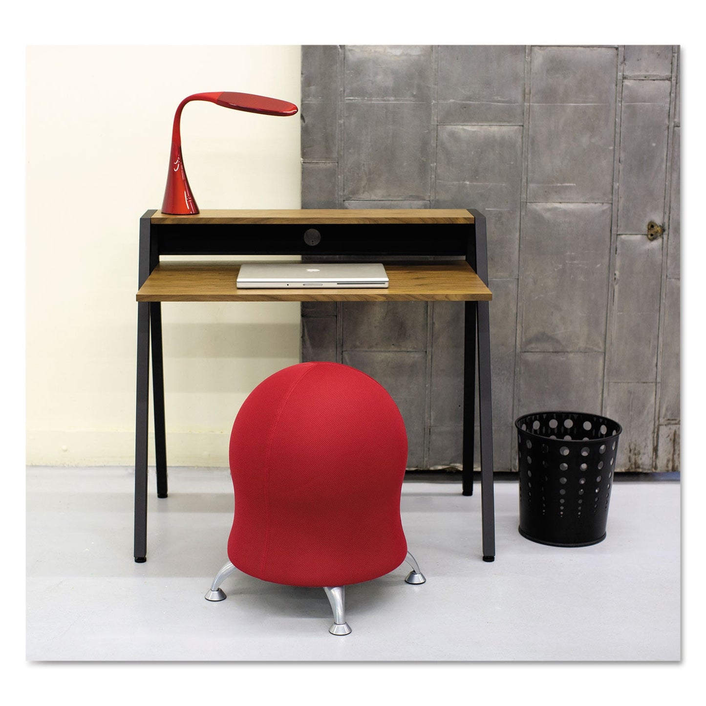 safco-bubble-wastebasket-num-saf9740bl_6