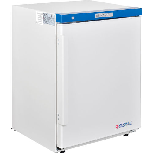Global Industrial Undercounter Laboratory Refrigerator, 4.2 Cu.Ft., Solid Door (WB2453702)
