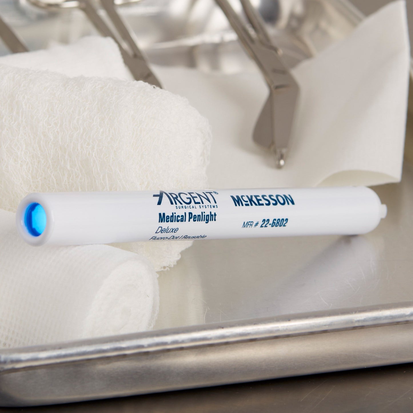 McKesson Penlight Cobalt Blue Light 7 Inch Reusable (192537_EA)