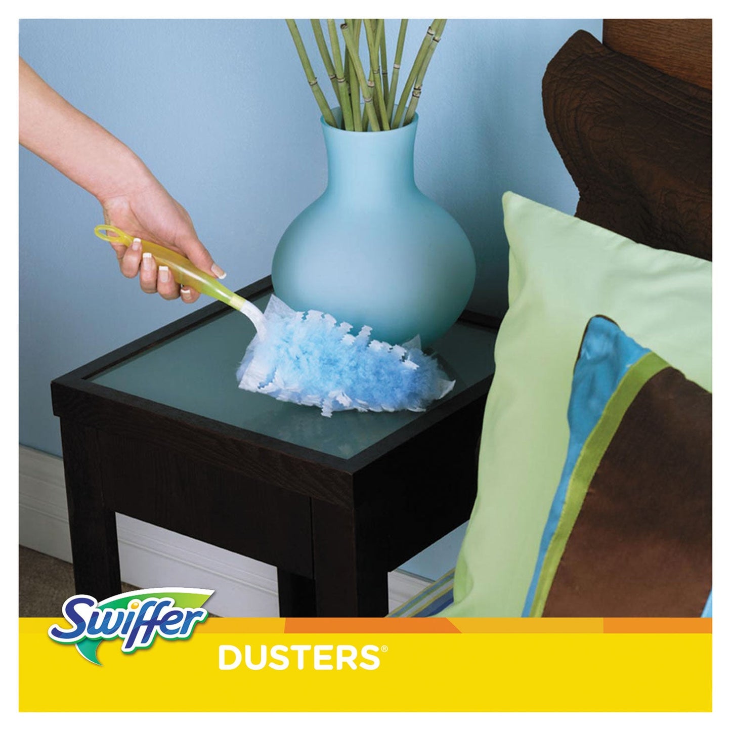 swiffer-r-dusters-starter-kit-dust-lock-fiber-6-handle-blue-yellow-pgc11804kt_3