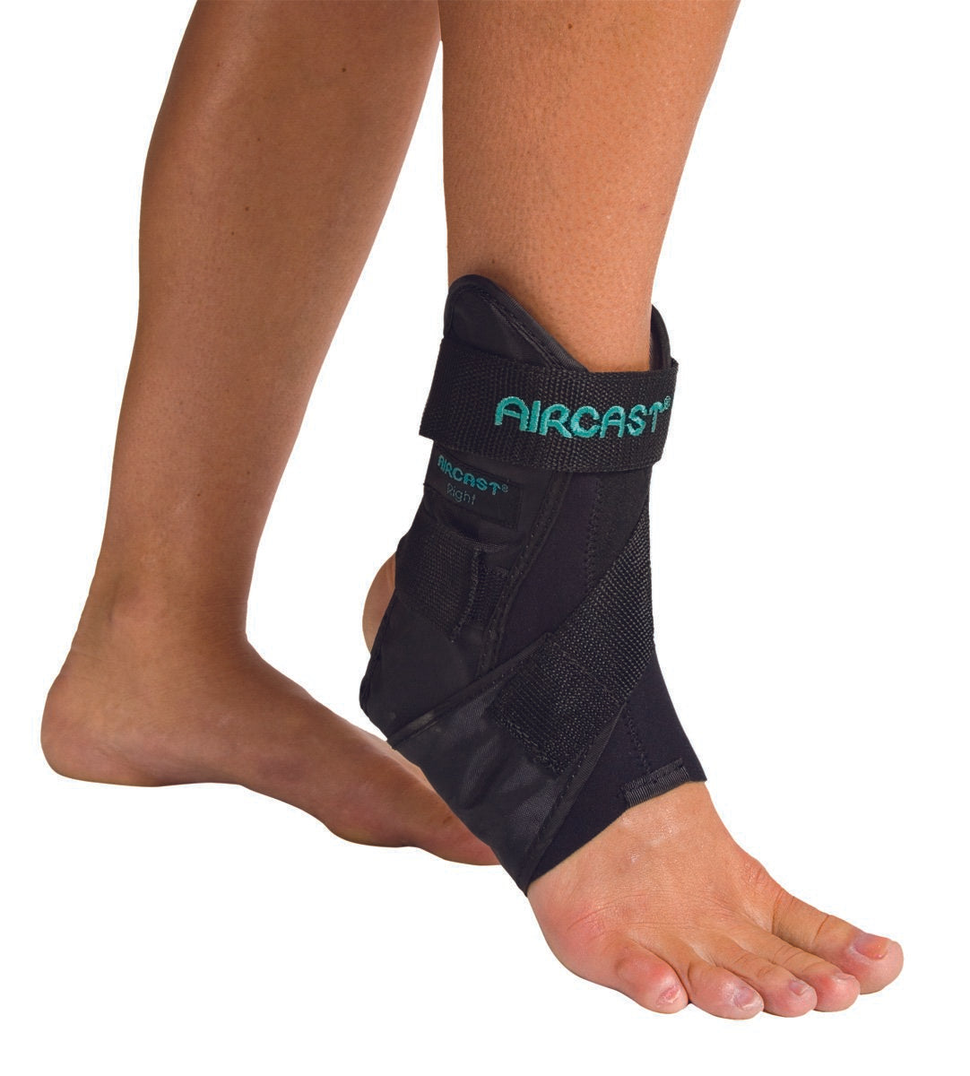 AirSport™ Ankle Support Large Hook and Loop Closure Male 11-1/2 to 13 / Female 13 to 14-1/2 Left Ankle (414461_EA)