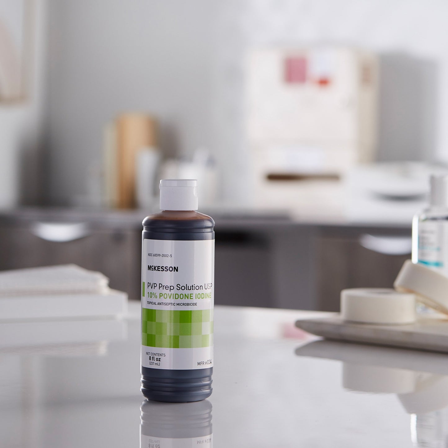 McKesson Skin Prep Solution 8 oz. Flip-Top Bottle 10% Strength Povidone-Iodine NonSterile (1043538_CS)