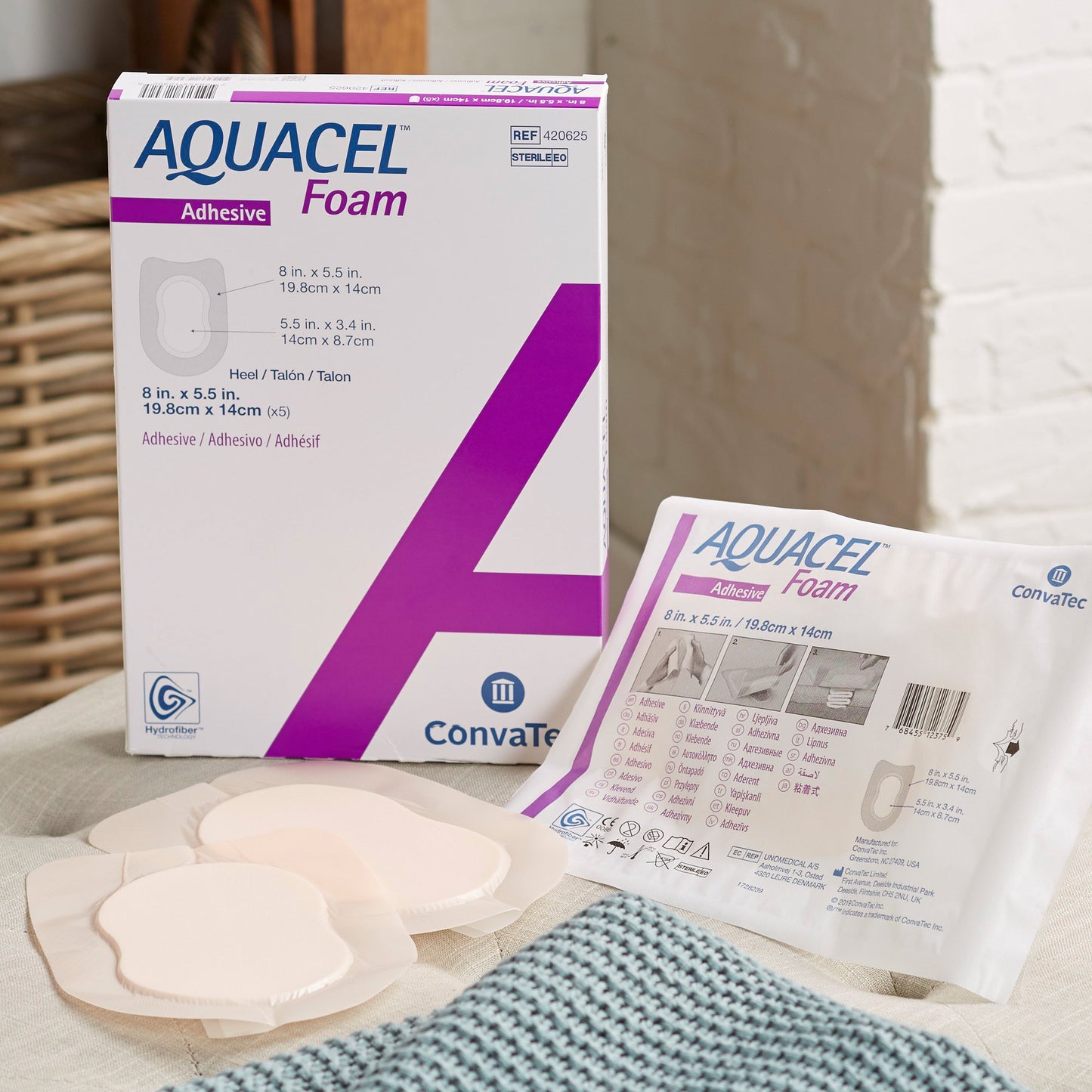 Aquacel® Foam Dressing 5-1/2 X 8 Inch With Border Waterproof Film Backing Silicone Adhesive Heel Sterile (802597_EA)