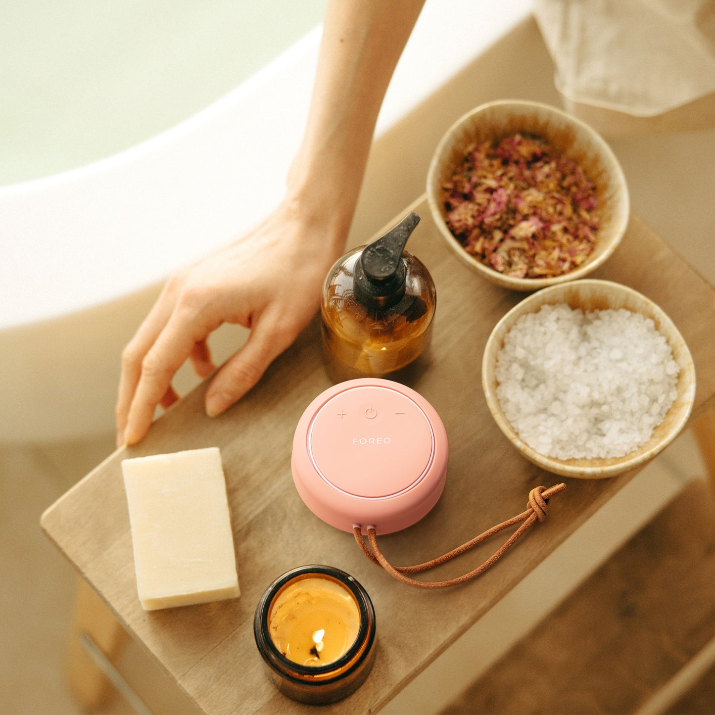 LUNA™ 4 body Body Cleansing Brush and Massage Device LUNA™ 4 body (1244549_EA)