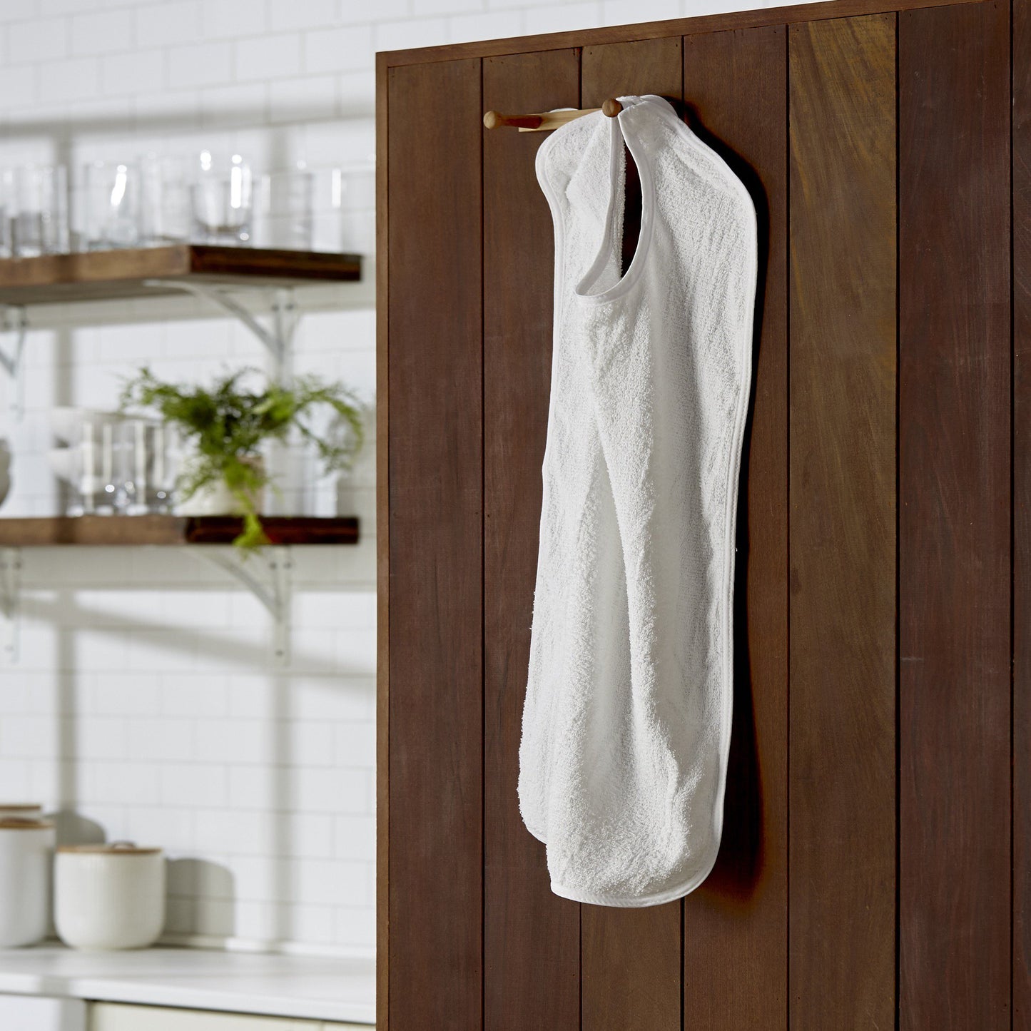 Beck's Classic Bib Hook and Loop Closure Reusable Terry Cloth (806771_EA)