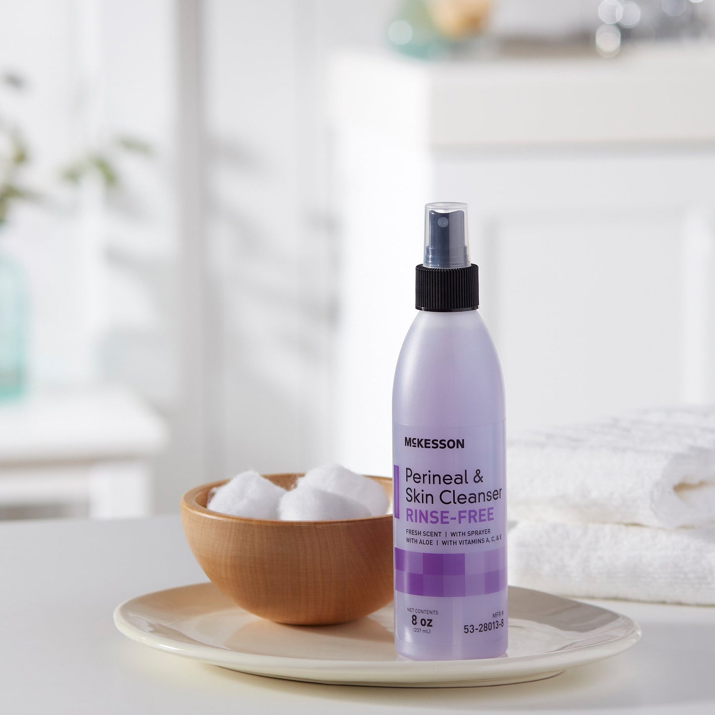 McKesson Rinse-Free Perineal Wash Liquid 8 oz. Pump Bottle Fresh Scent (877029_EA)