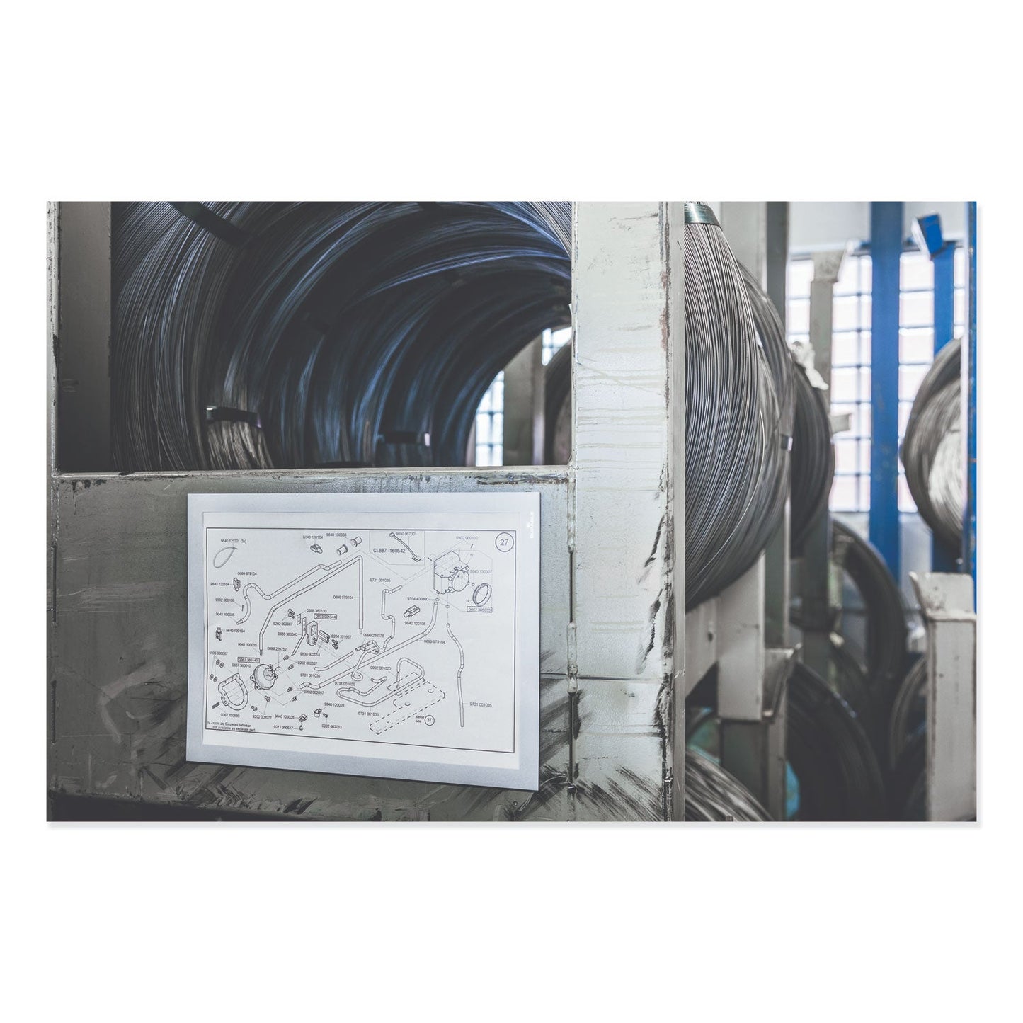 durable-office-duraclip-duraframe-magnetic-plus-sign-holder-num-dbl400423_3