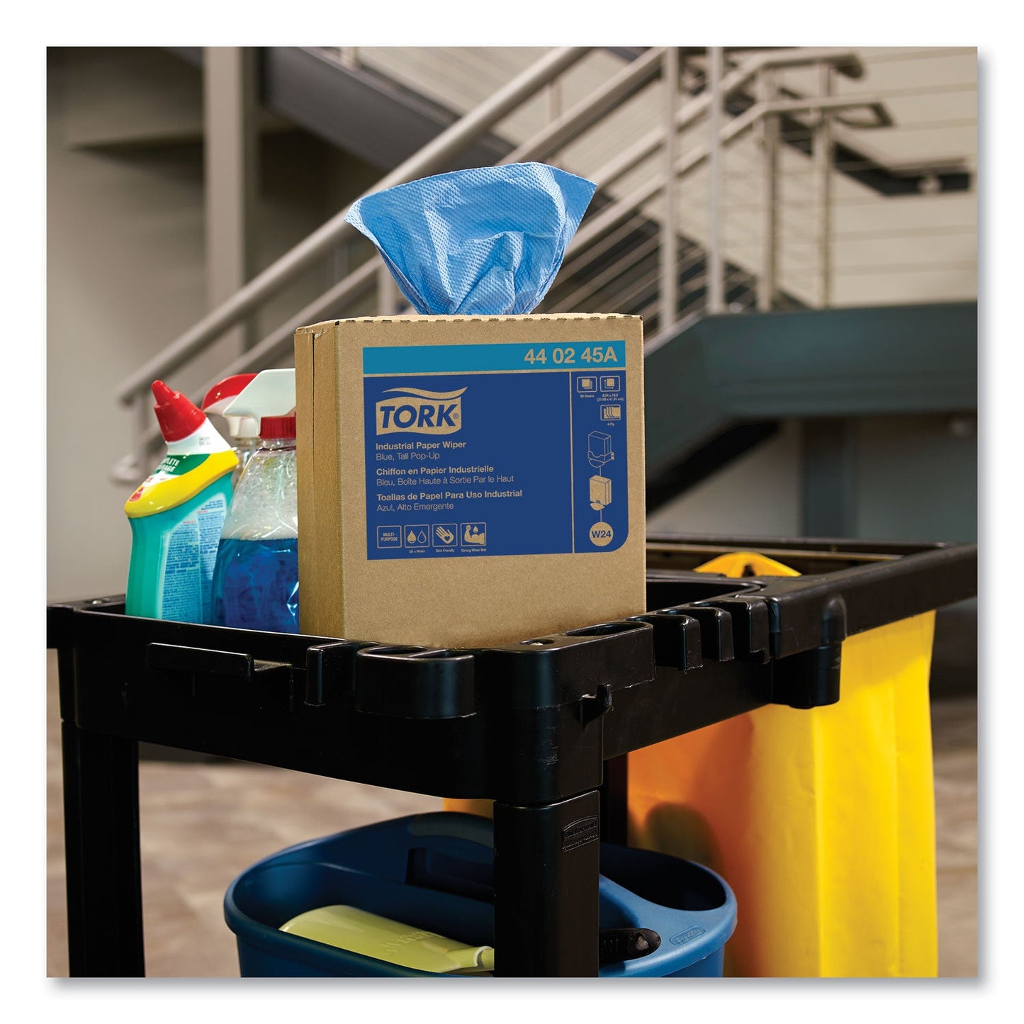 tork-industrial-paper-wiper-num-trk440245a_3