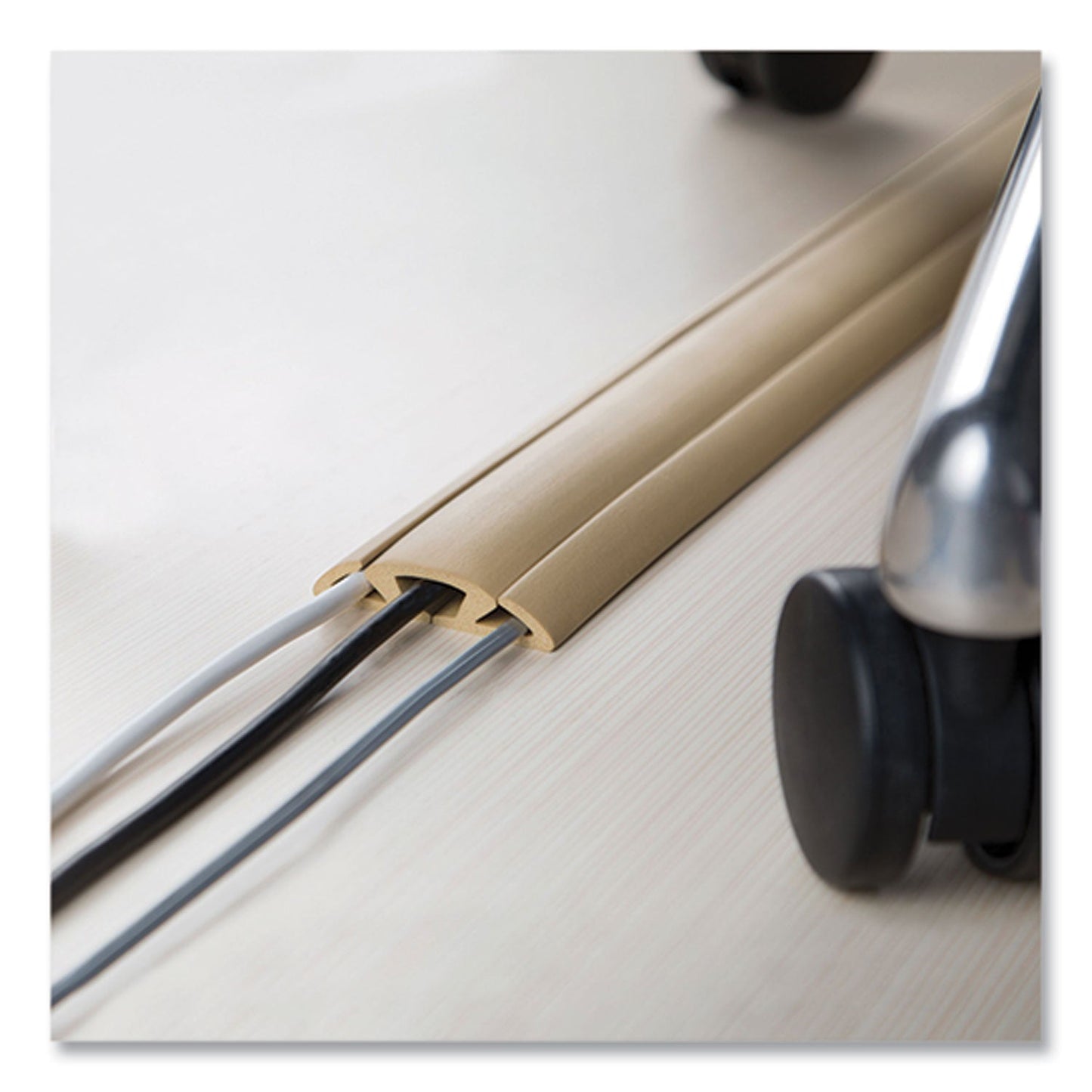 ut-wire-cord-protector-and-concealer-num-rboutwcp501bg_2
