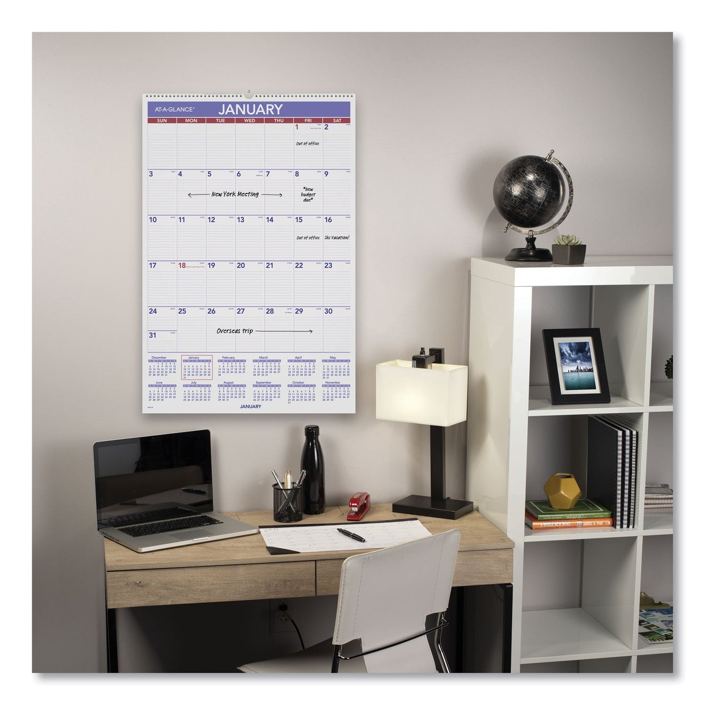 at-a-glance-monthly-wall-calendar-with-ruled-daily-blocks-num-aagpm428_4
