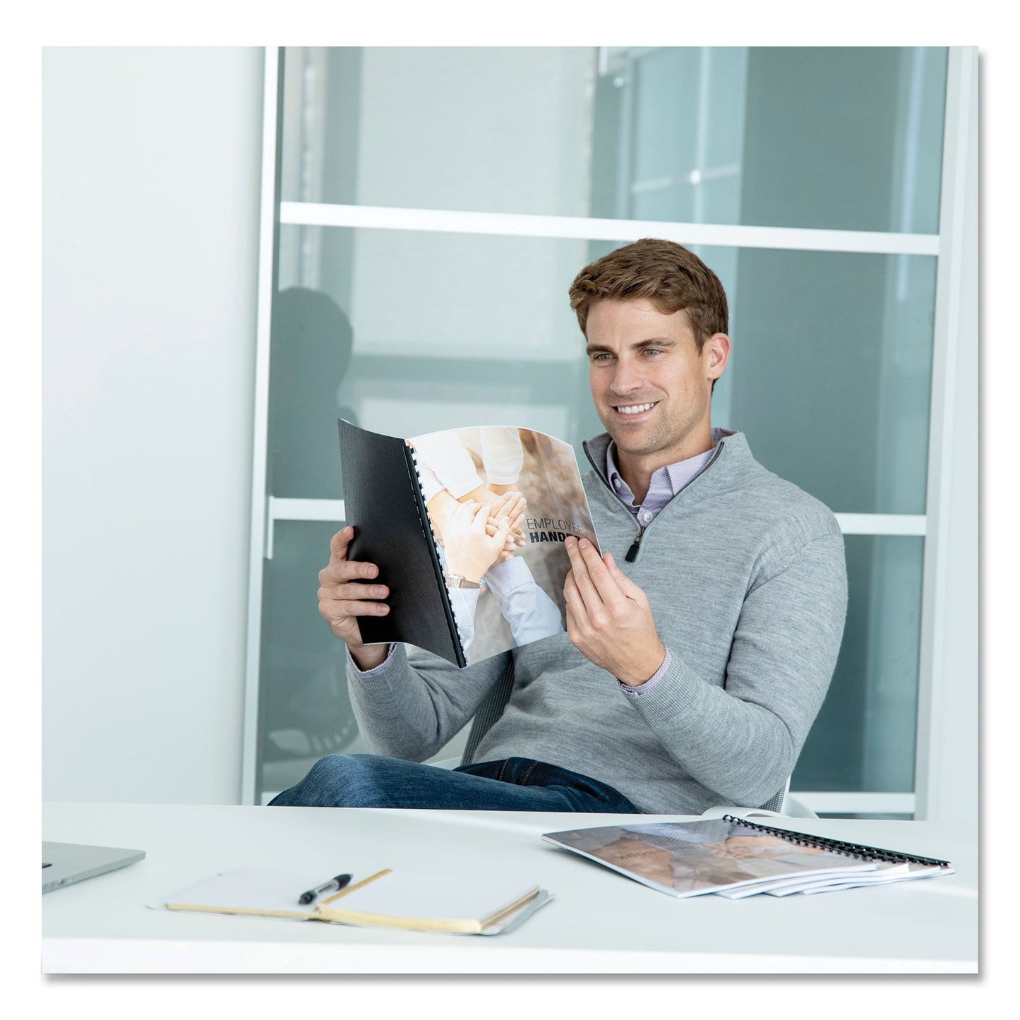 fellowes-executive-leather-like-presentation-cover-num-fel52145_5