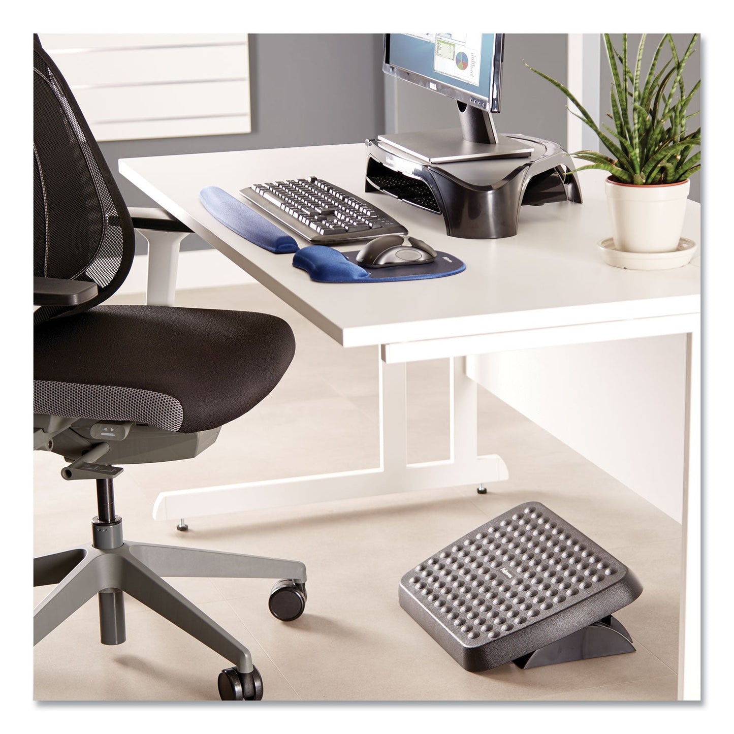 fellowes-standard-footrest-num-fel48121_5