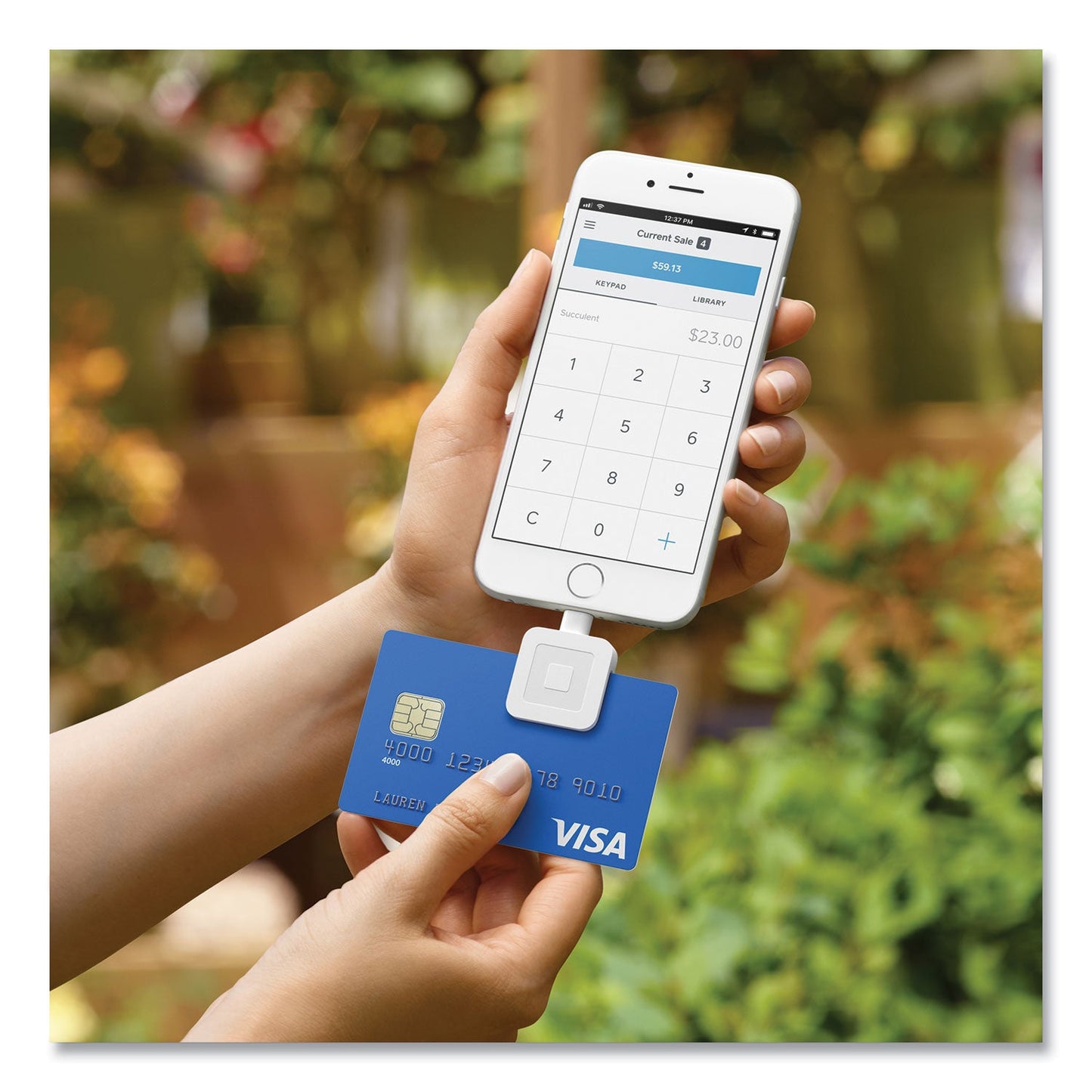 square-reader-for-magstripe-lightning-connector-white-sqa0523_5