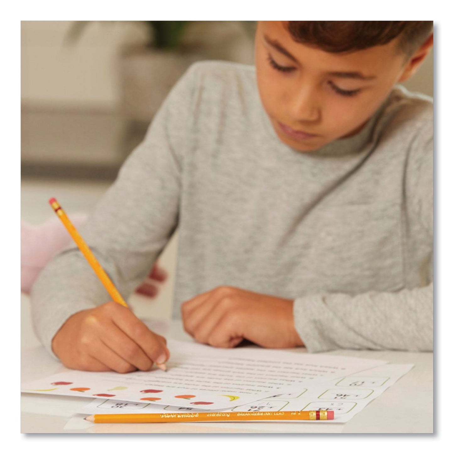 Paper Mate® EverStrong #2 Pencils, HB (#2), Black Lead, Gold Barrel, Dozen (PAP2065456)