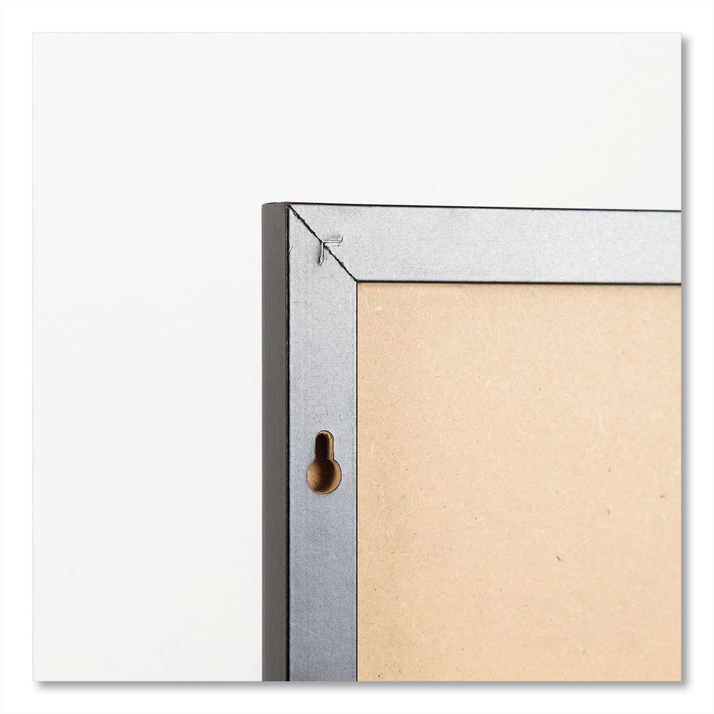 u-brands-magnetic-dry-erase-board-with-mdf-frame-num-ubr307u0001_3