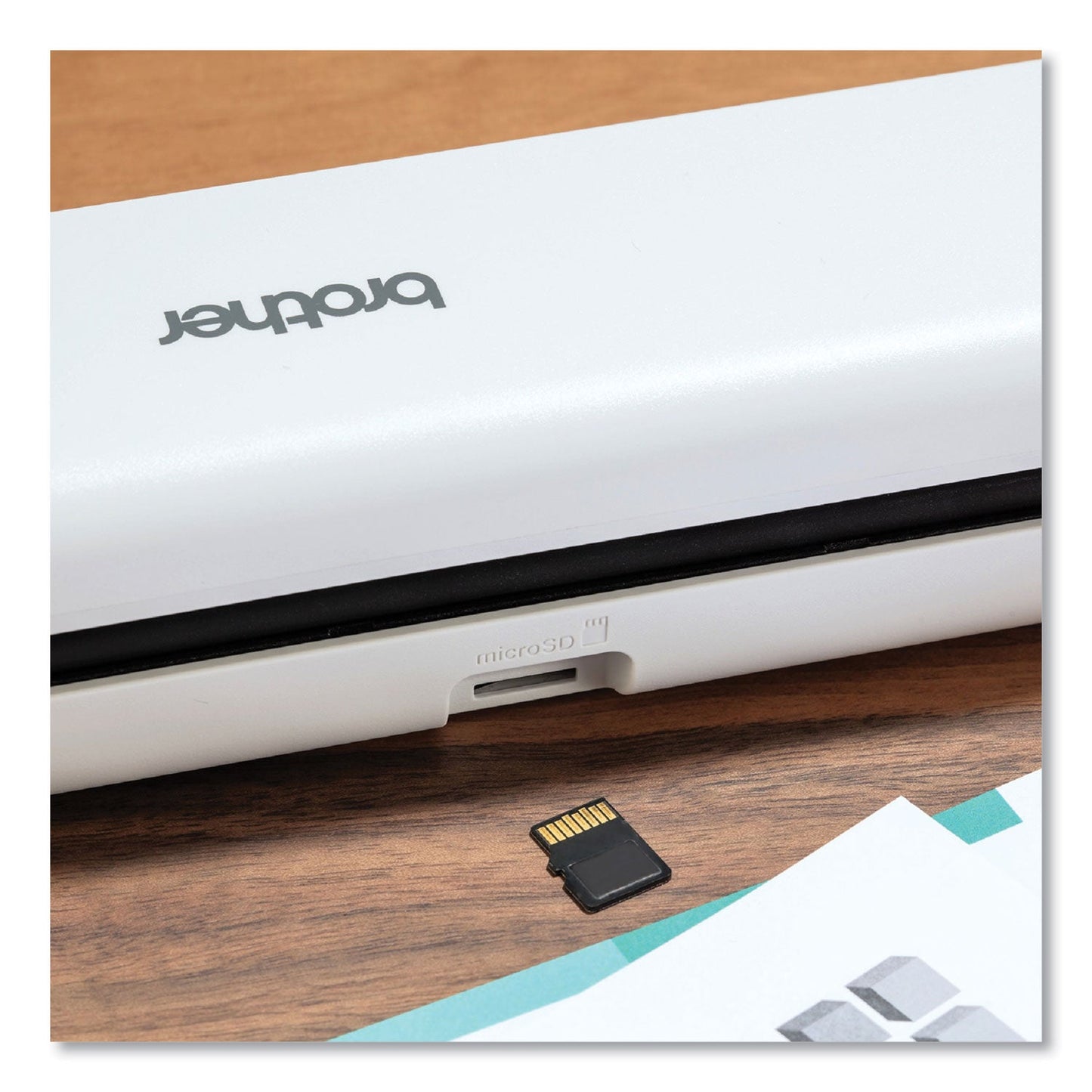 brother-ds-940dw-duplex-and-wireless-compact-mobile-document-scanner-num-brtds940dw_5