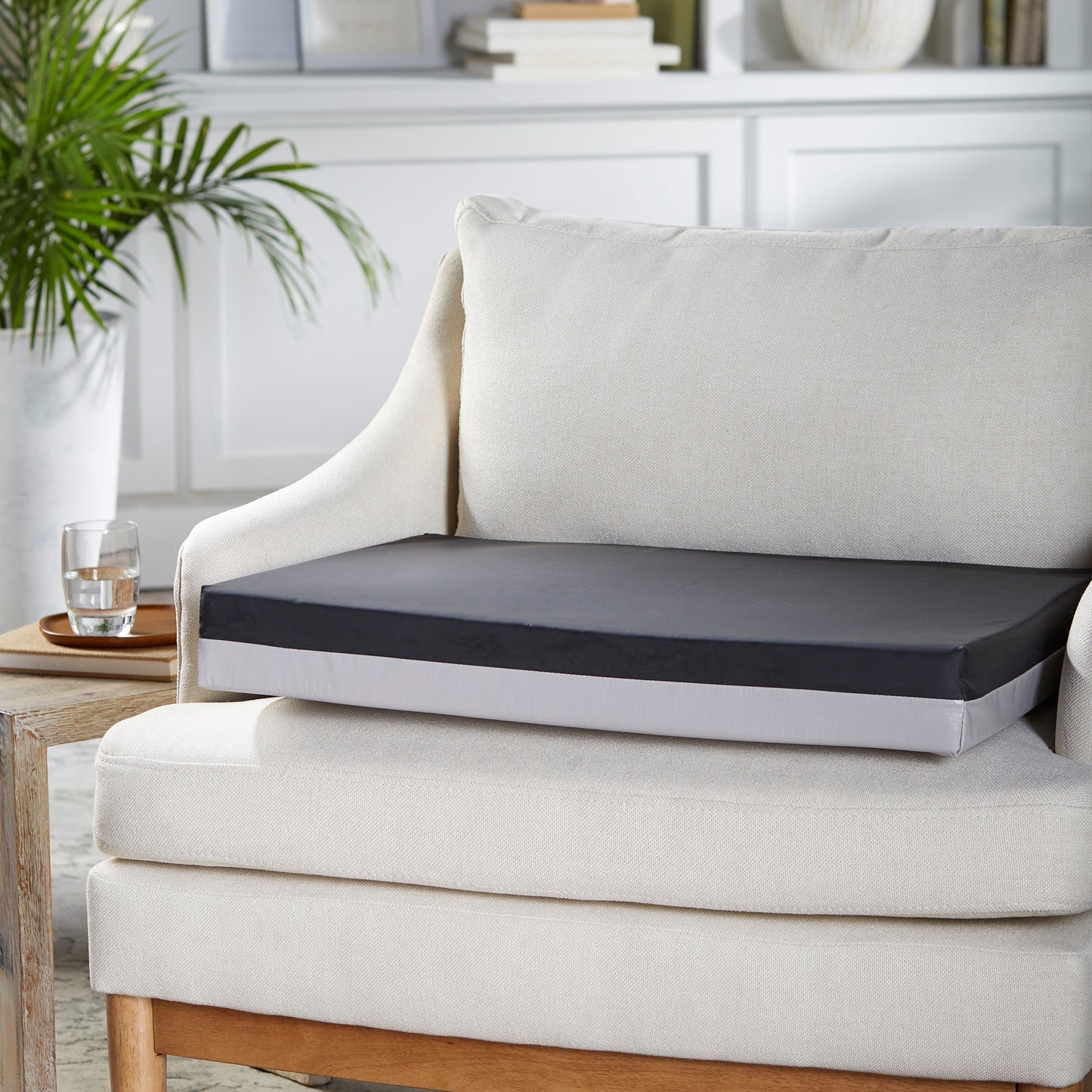 McKesson Seat Cushion 24 W X 18 L X 3 D Inch Foam / Gel (1065563_CS)
