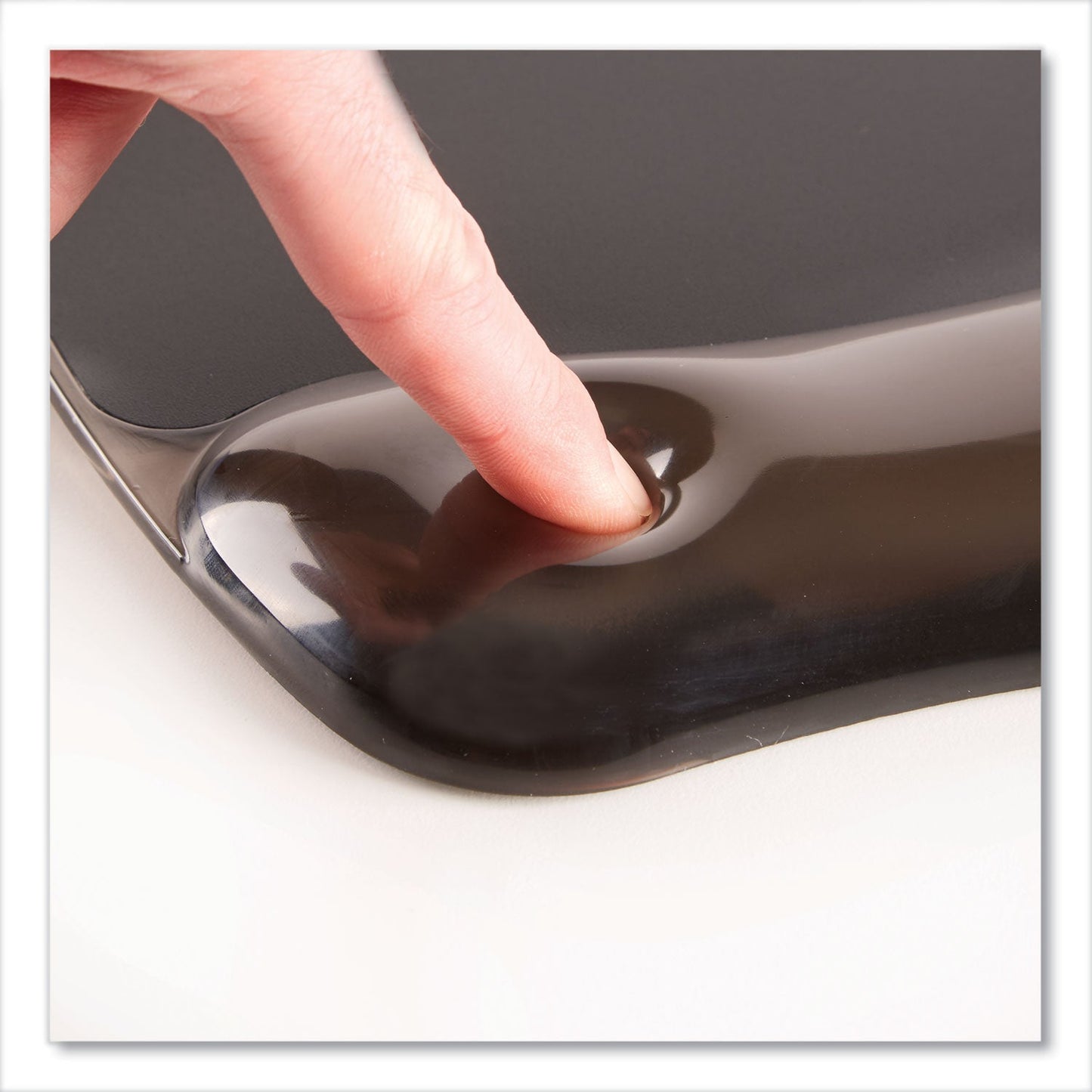 fellowes-r-gel-crystals-keyboard-wrist-rest-18-5-x-2-25-black-fel9112201_5